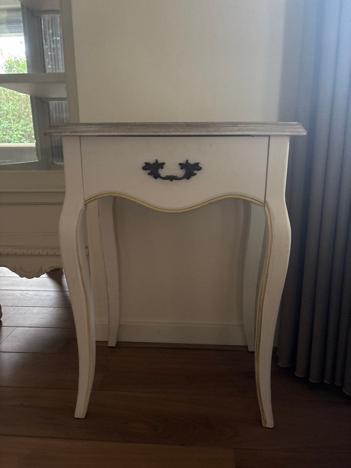 Sierlijk bijzettafeltje met lade - 52x37x71 cm, Ophalen, Minder dan 55 cm, Gebruikt, 60 cm of meer