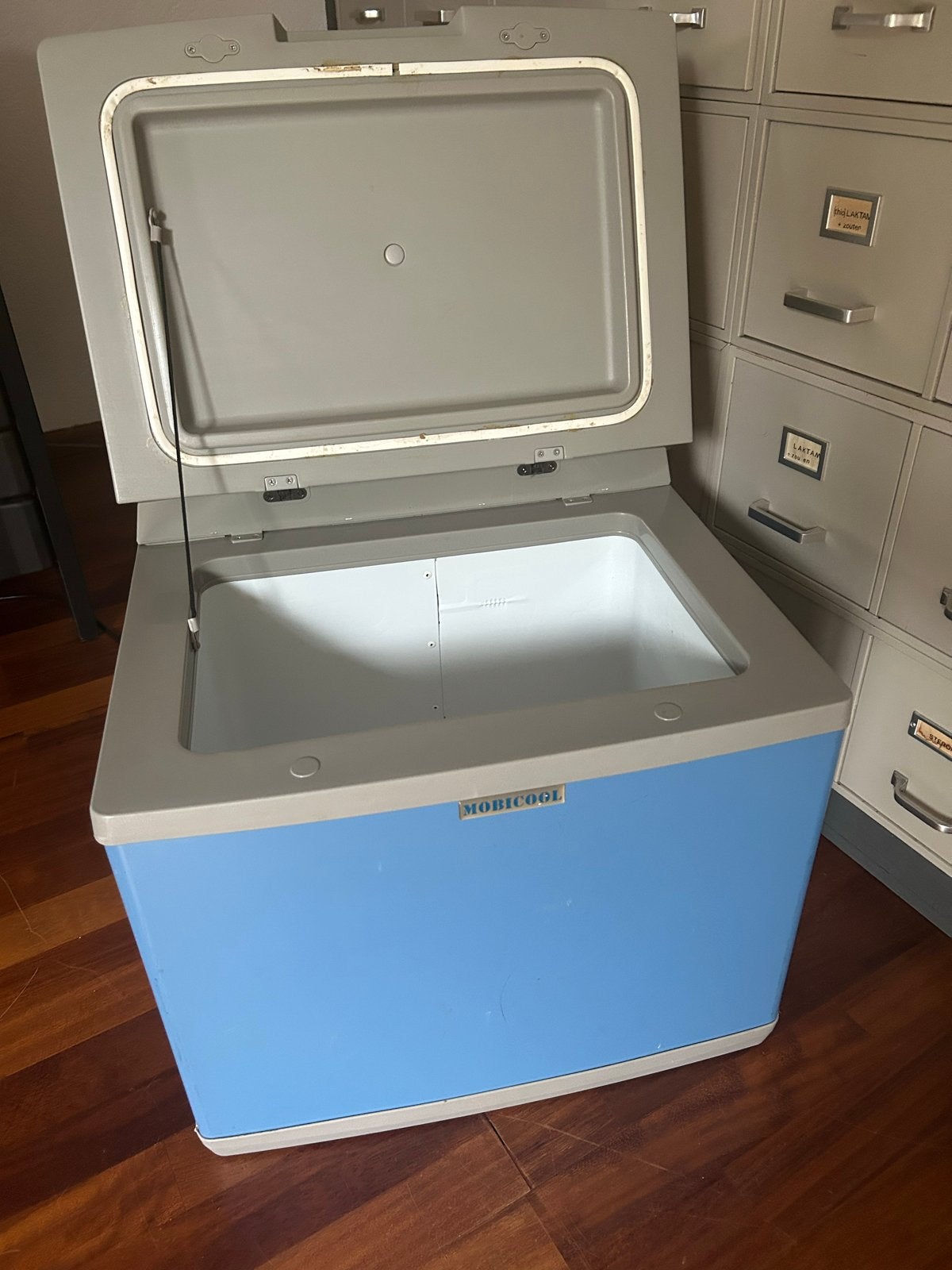 Mobicool Koelbox, Ophalen, Minder dan 75 liter, Zonder vriesvak, Gebruikt