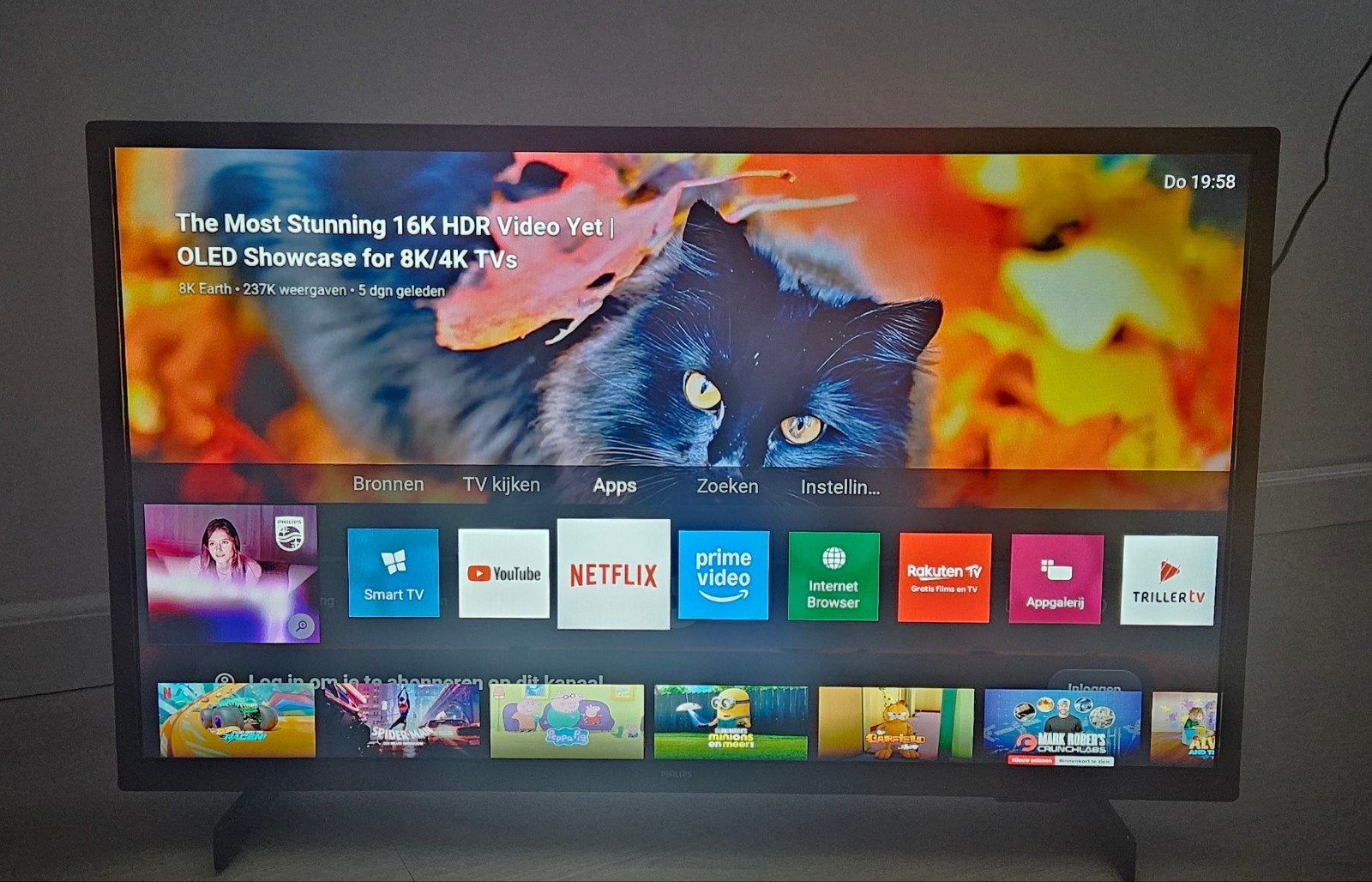 mooie phillips smart tv 32 inch wifi Introductiejaar: 2021, Ophalen, Philips, 50 Hz, 80 tot 100 cm