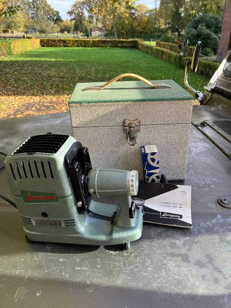 Liesegang Fanti 300 diaprojector, Ophalen of Verzenden, Zo goed als nieuw