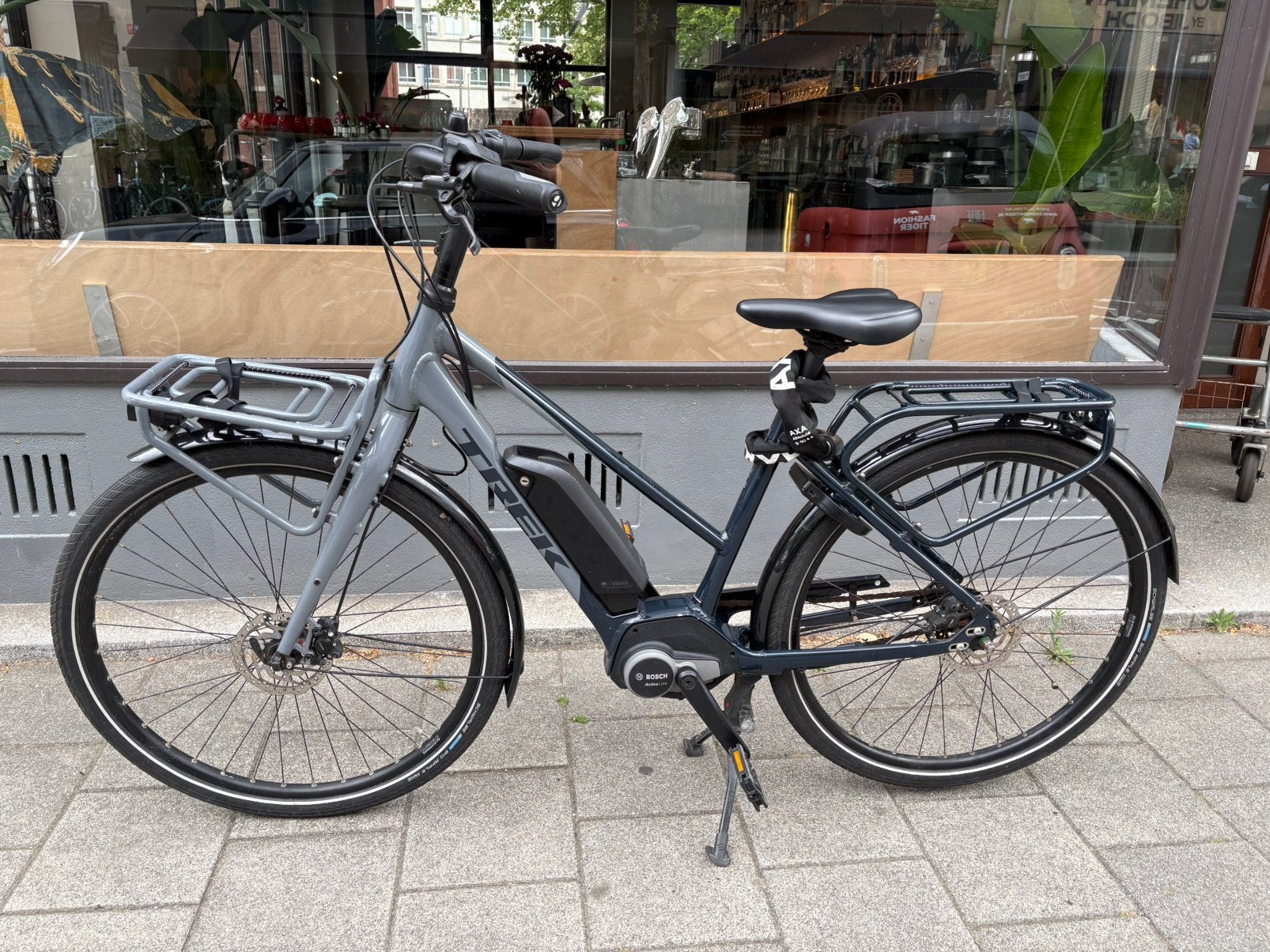 Trek District+ 2 Stagger elektrische fiets Bosch 1450 km, Ophalen, Zo goed als nieuw, Overige merken