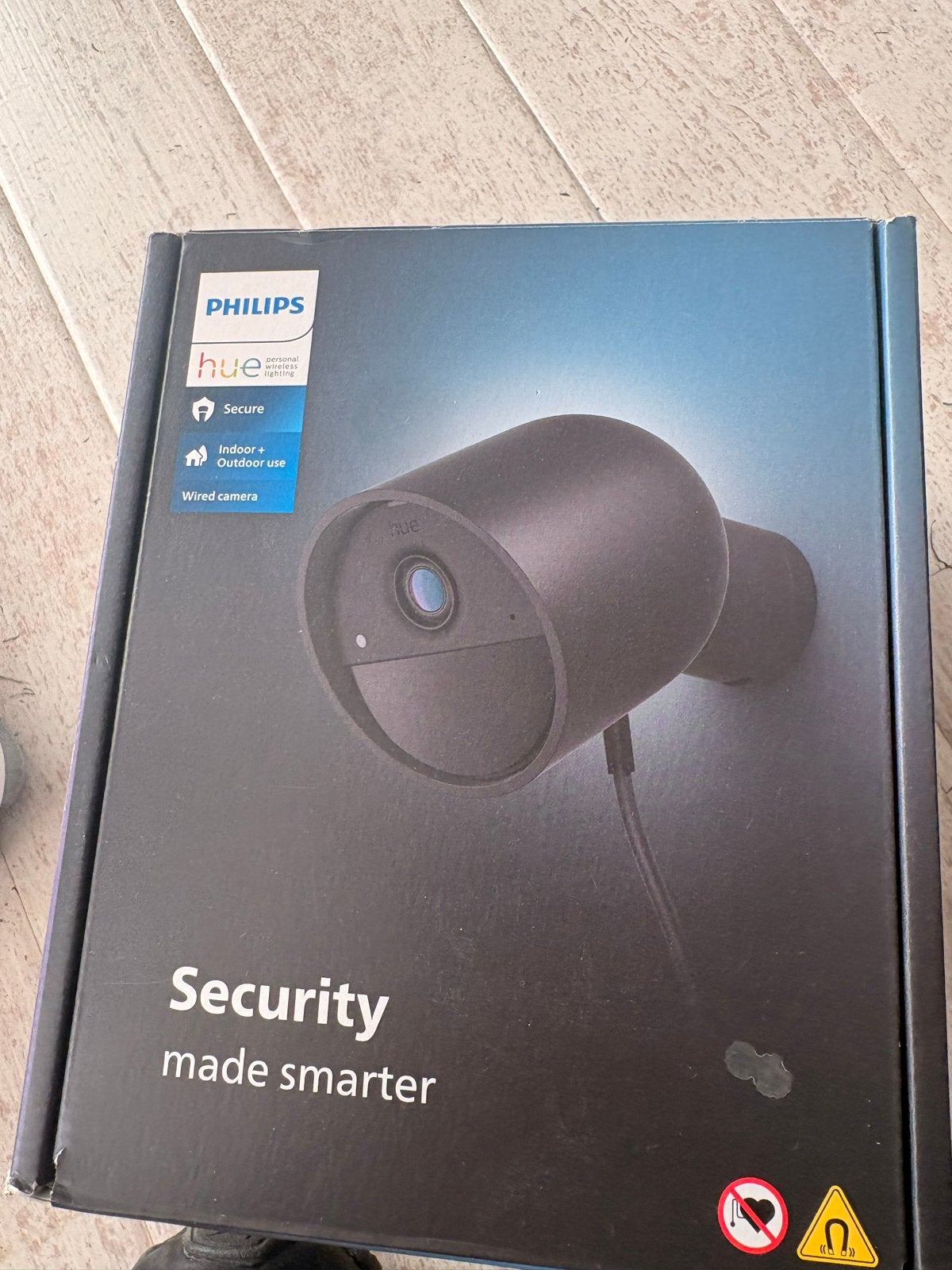 Philips Hue Secure Bedrade Camera - Nieuw in doos, Audio, Tv en Foto, Ophalen of Verzenden, Nieuw, Buitencamera