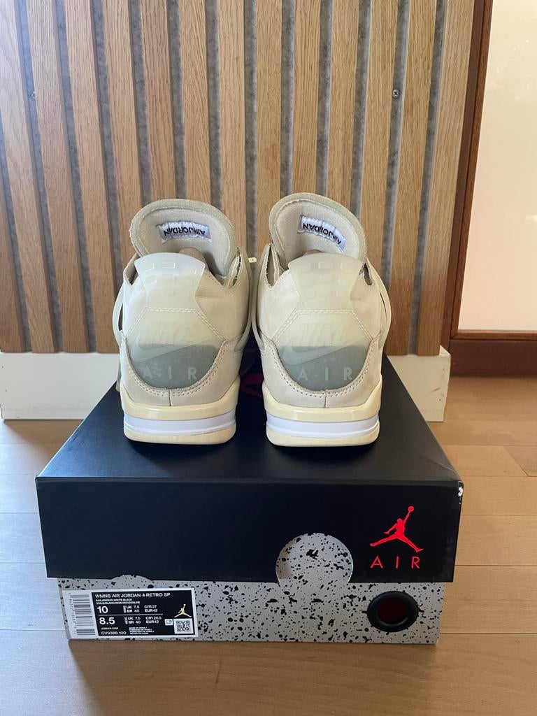 Nike Air Jordan 4 Off-White Sail nieuw maat 42, Ophalen, Beige, Nieuw, Sneakers of Gympen