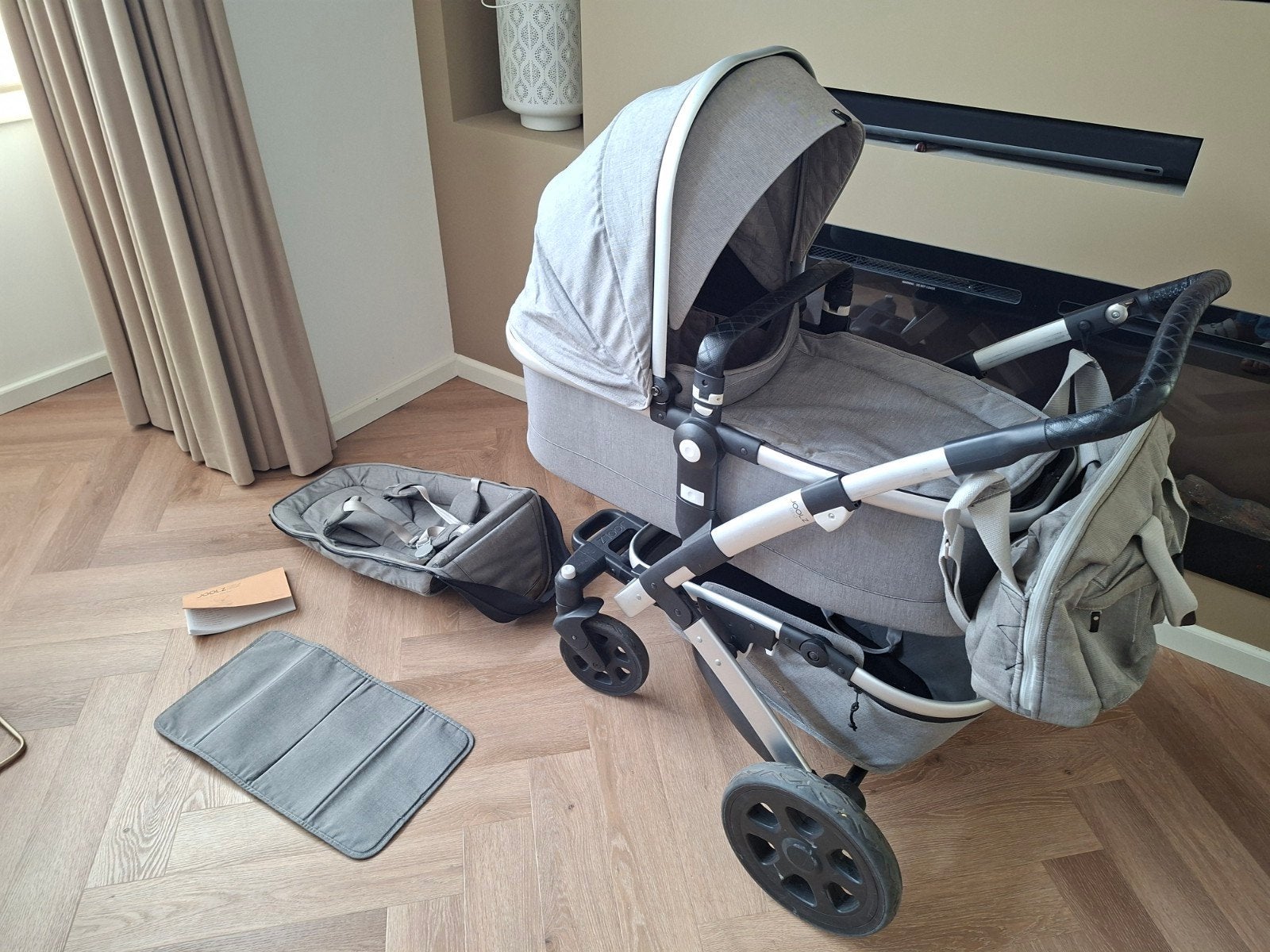Joolz Geo Combiwagen met ligbak, zitje en accessoires, Gebruikt, Combiwagen, Met reiswieg, Ophalen