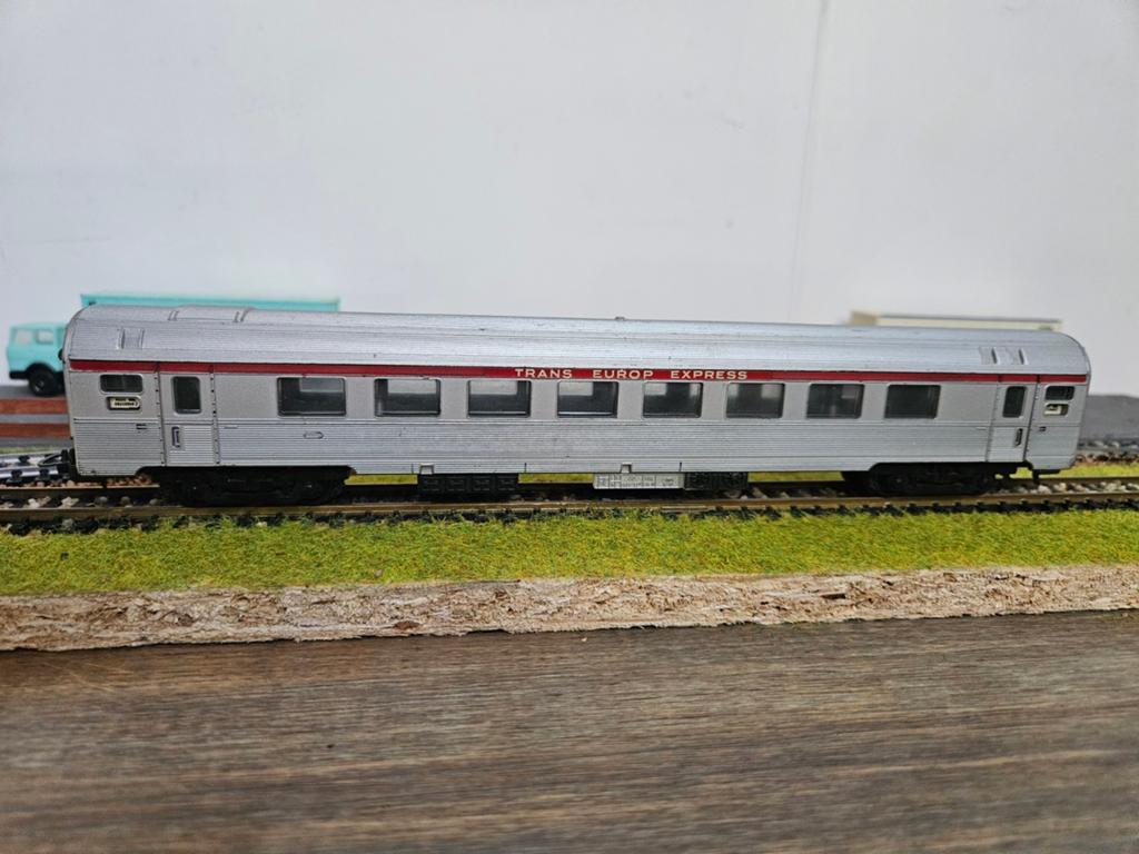 Wagon lima, Hobby en Vrije tijd, Modeltreinen | H0, Ophalen, Gelijkstroom, Wagon, Lima