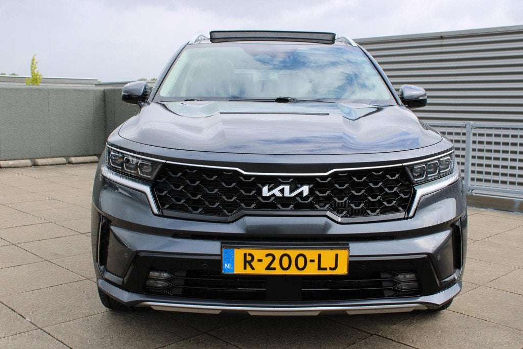 Kia Sorento 1.6 T-GDI Plug-in Hybrid 4WD DynamicPlusLine 7p., Auto's, Kia, 14 kWh, Gebruikt, 4 cilinders, 7 stoelen