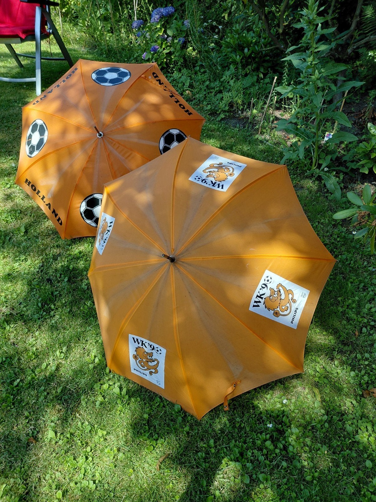 2x Vintage WK '98 Philips Oranje Paraplu Holland Voetbal, Verzamelen, Ophalen of Verzenden, Gebruikt, Overige typen