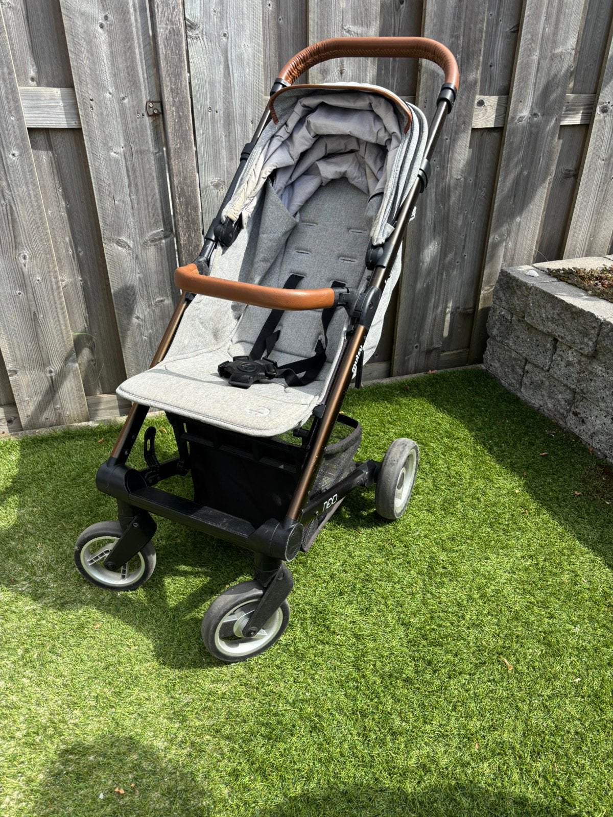 Mutsy Nexo buggy - met warme binnenzak en regenhoes, Kinderen en Baby's, Buggy's, Ophalen, Gebruikt, Overige merken, Verstelbare rugleuning