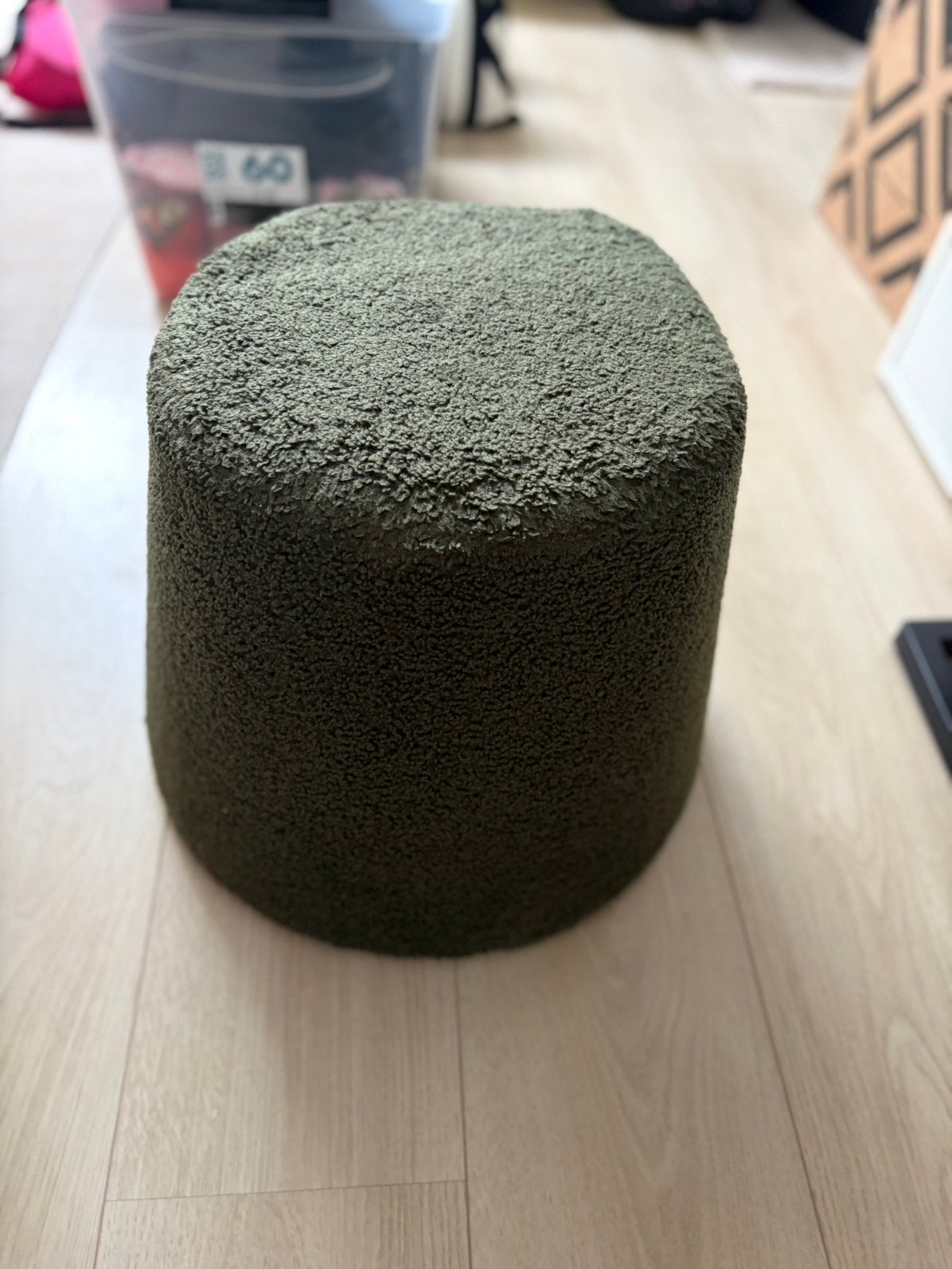Groene poef, Ophalen, Zo goed als nieuw, Rond, Minder dan 50 cm