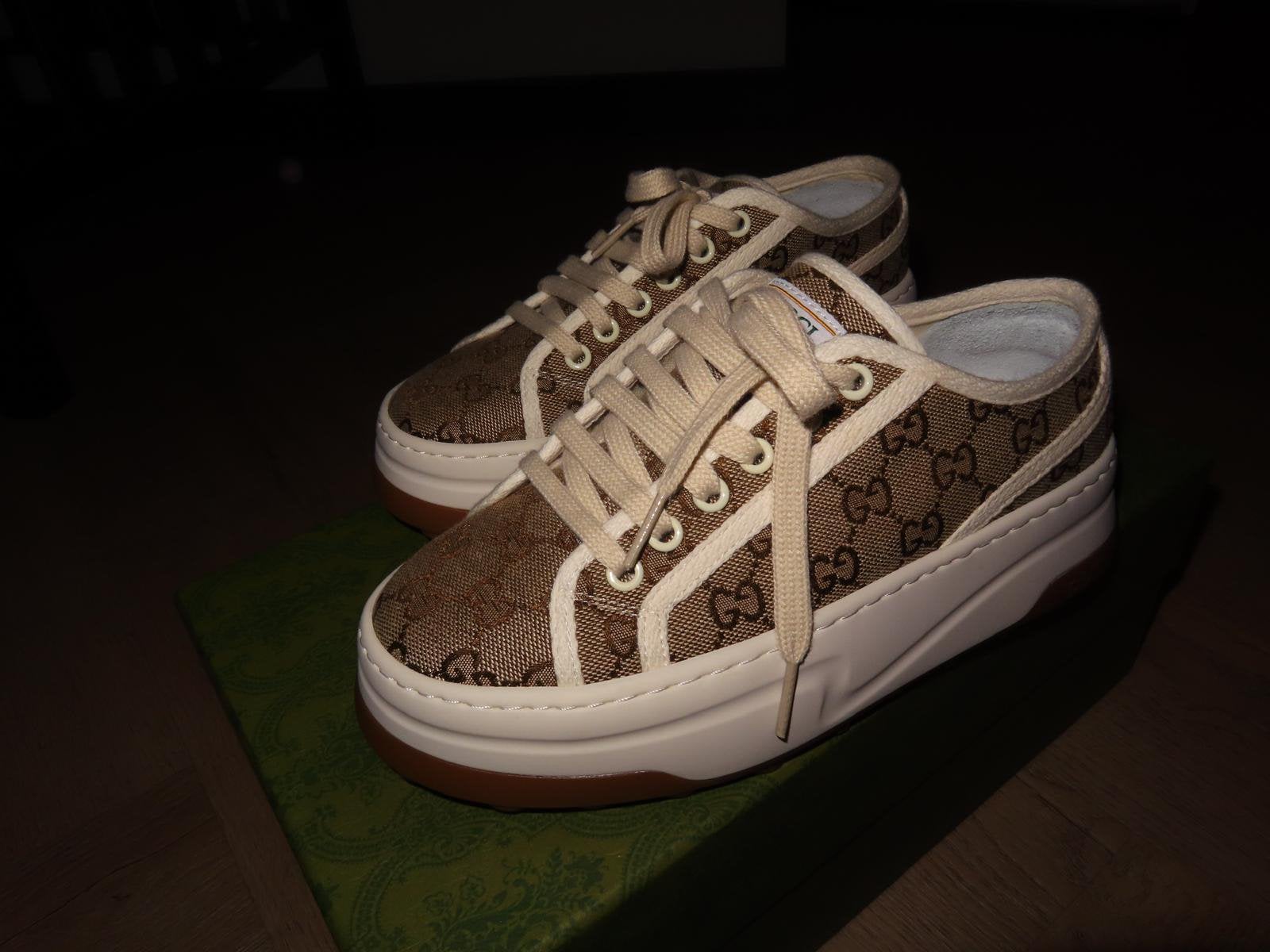 Nieuwe gucci schoendn, Ophalen, Bruin, Sneakers of Gympen, Zo goed als nieuw