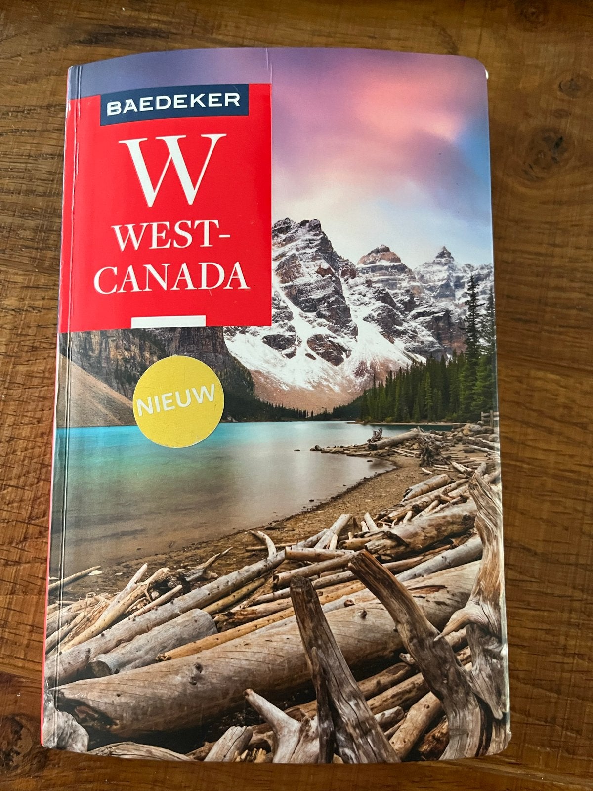 Baedeker West-Canada Reisgids, Overige merken, Ophalen of Verzenden, Zo goed als nieuw, Reisgids of -boek