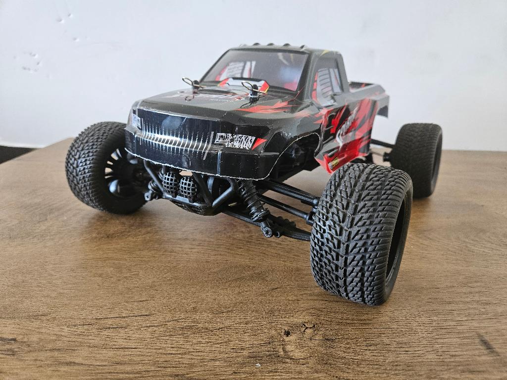RC REELY Z 1/10, Elektro, Auto offroad, Ophalen of Verzenden, Zo goed als nieuw