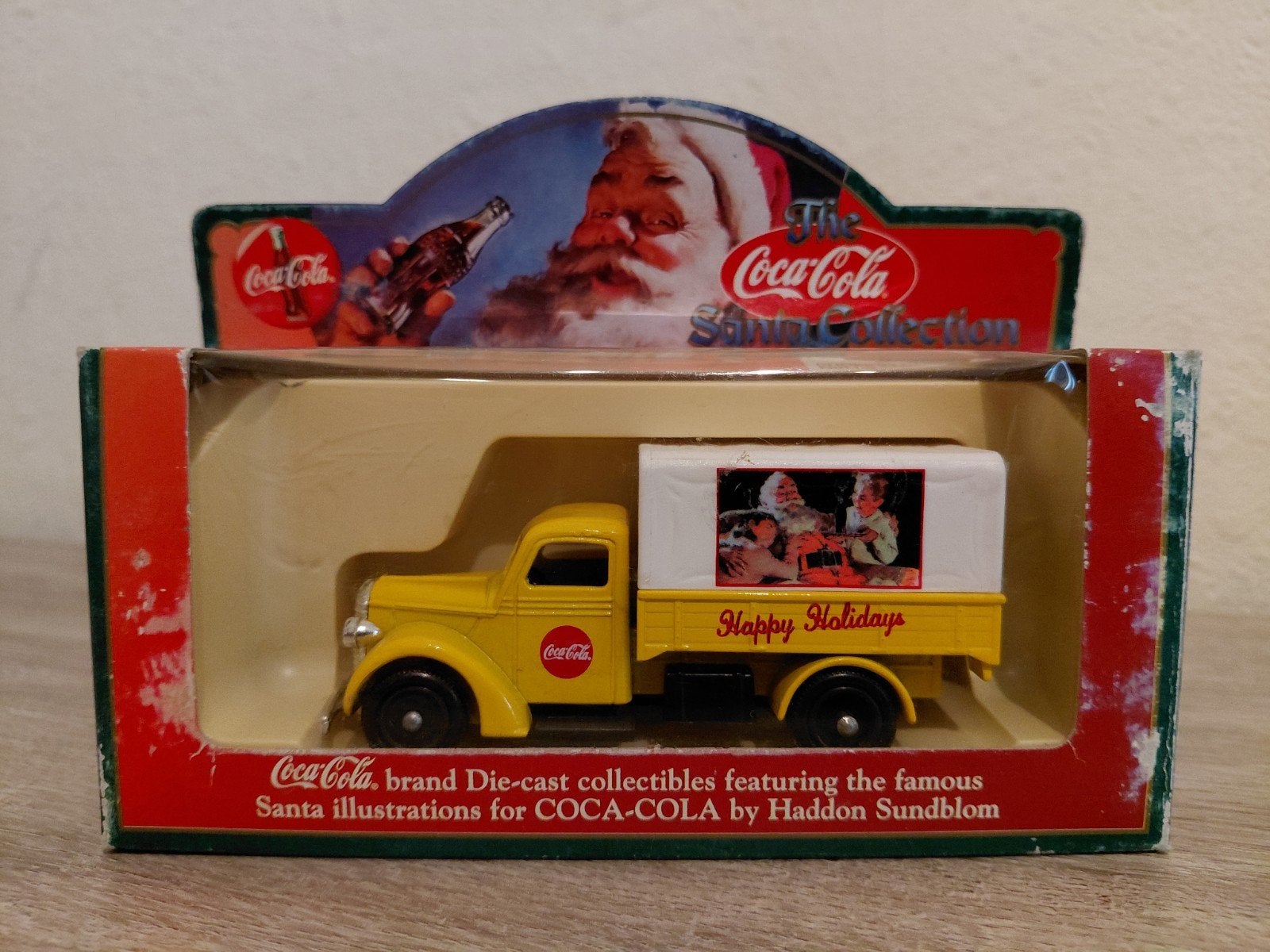 "Coca-Cola Santa Collection" 1939 Ford Canvas-Back Truck, Overige merken, Verzenden, Zo goed als nieuw, Groter dan 1:32