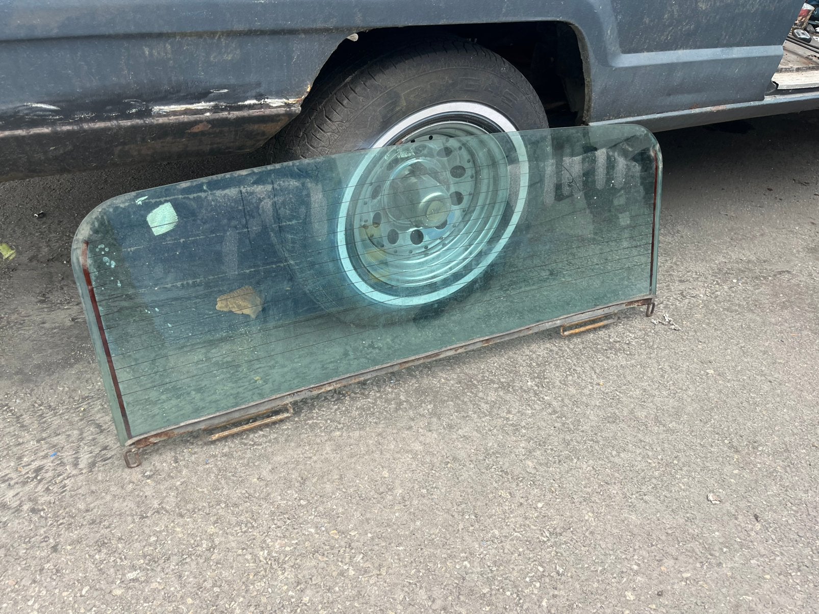 Jeep cherokee chief achterruit, Ophalen, Jeep