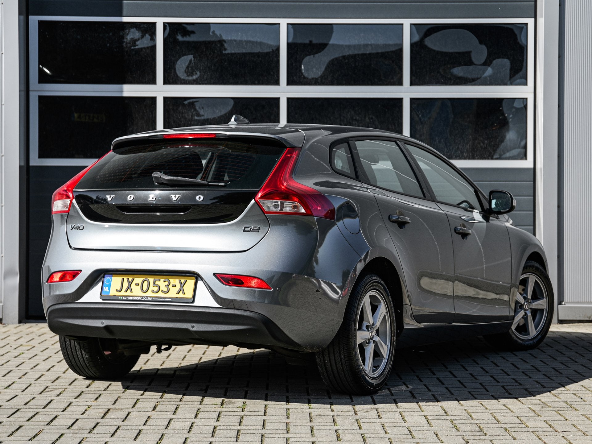 Volvo V40 1.6 D2 Momentum | Navi | Climate control | Cruise, Auto's, Volvo, Voorwielaandrijving, Euro 5, Stof, Gebruikt