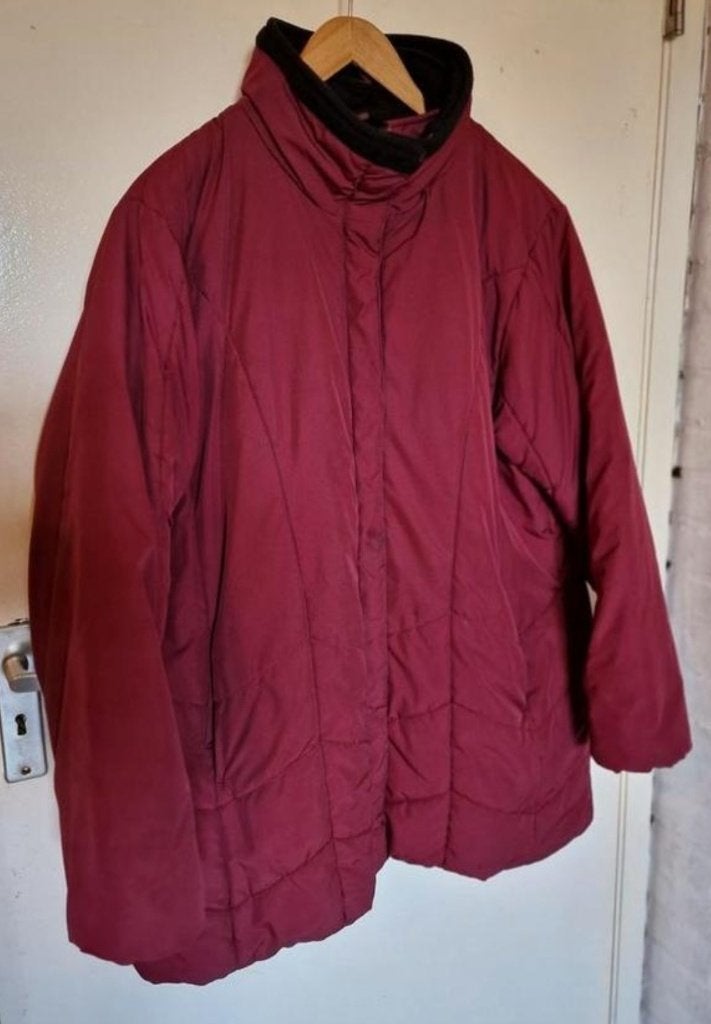 Dames winterjas, maat 50, bordeau., Ophalen of Verzenden, Gedragen, Maat 46/48 (XL) of groter, Rood