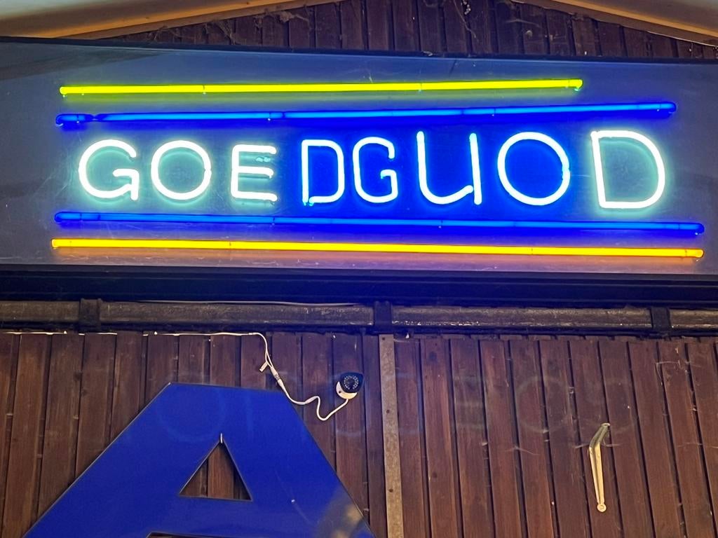Goedguod neon’s, Ophalen, Zo goed als nieuw, Lichtbak of (neon) lamp