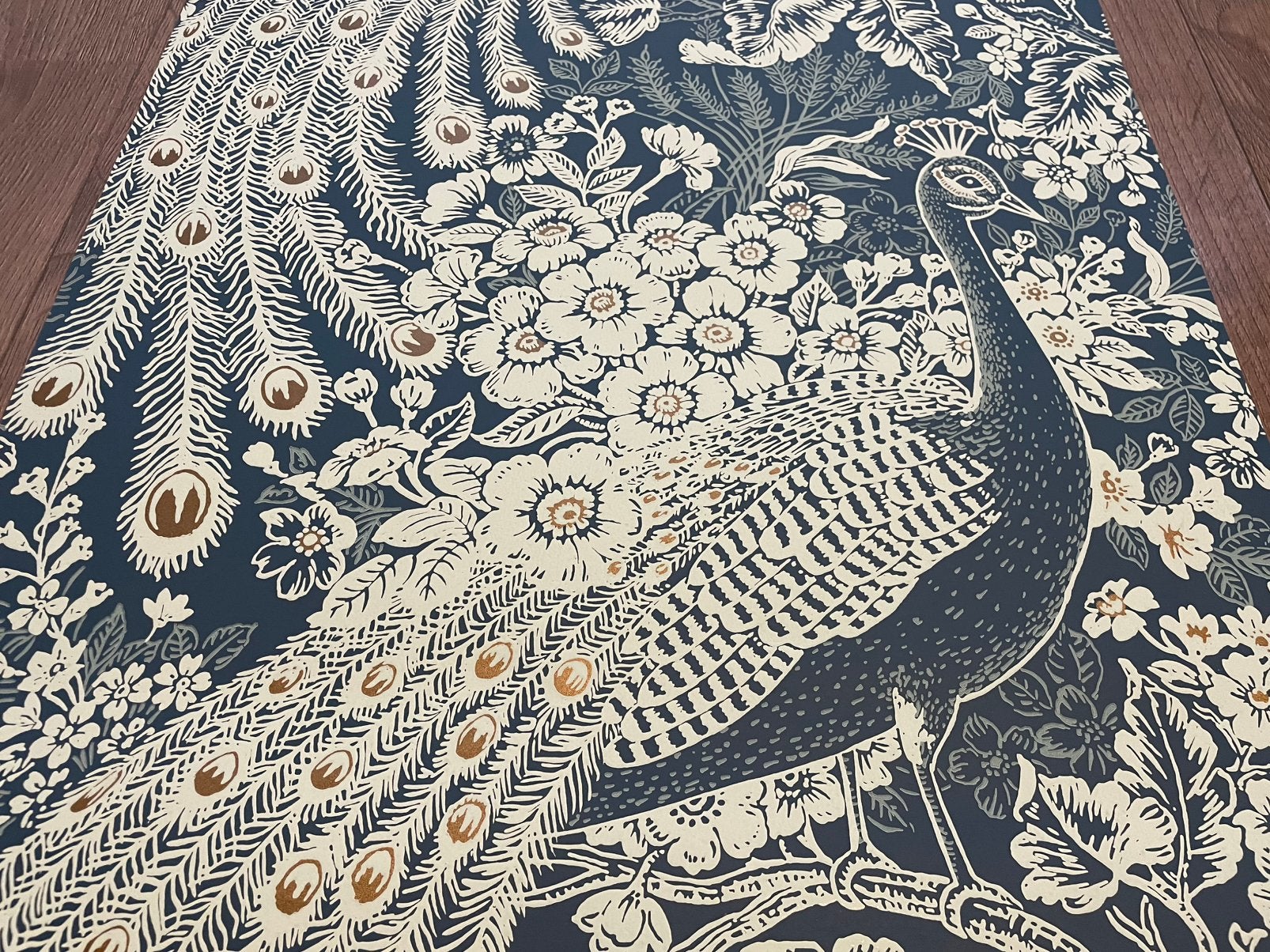 JF Fabrics Wallpaper – Peacock & Floral Design, Ophalen of Verzenden, Zo goed als nieuw, Rechthoekig, 50 tot 100 cm