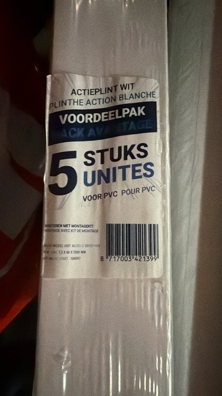 Nieuwe witte PVC plinten (7 pakken), Doe-het-zelf en Verbouw, Plinten en Afwerking, Kunststof, Nieuw, Ophalen of Verzenden, 200 tot 250 cm