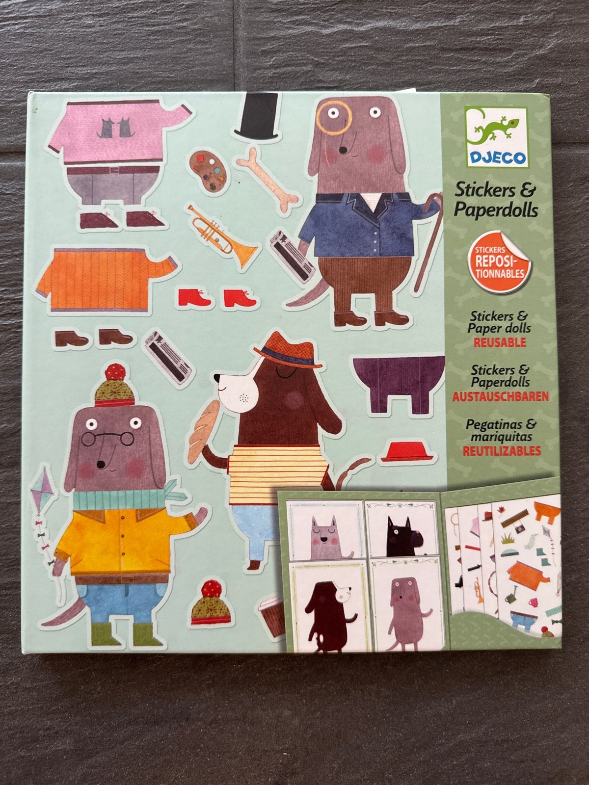 Djeco Stickers & Paperdolls - Mijn vrienden de hond, Ophalen of Verzenden, Zo goed als nieuw, Jongen of Meisje