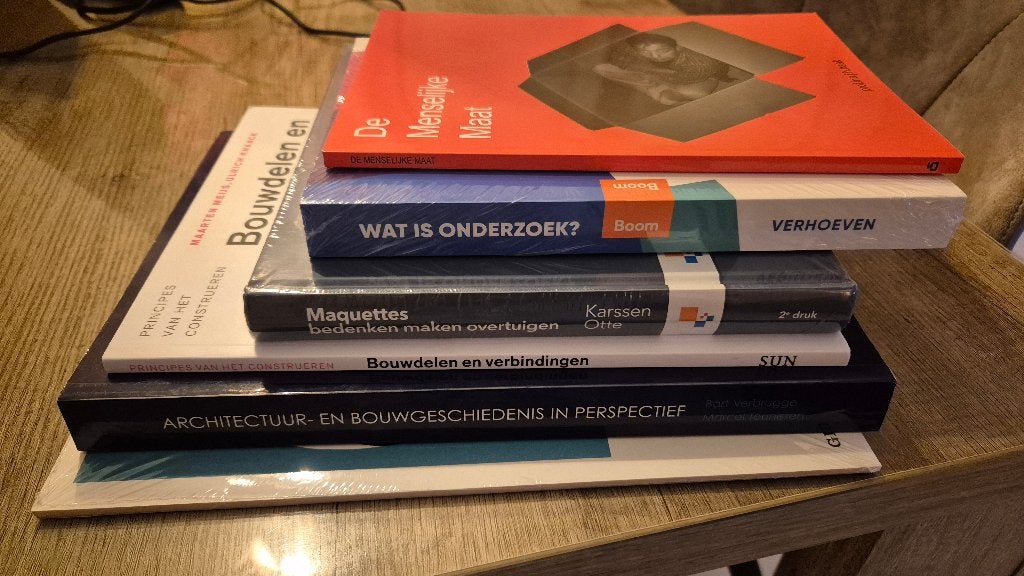 Studieboeken Built Environment 1e jaar HvA, Boeken, Nieuw, Diverse auteurs, Beta, HBO