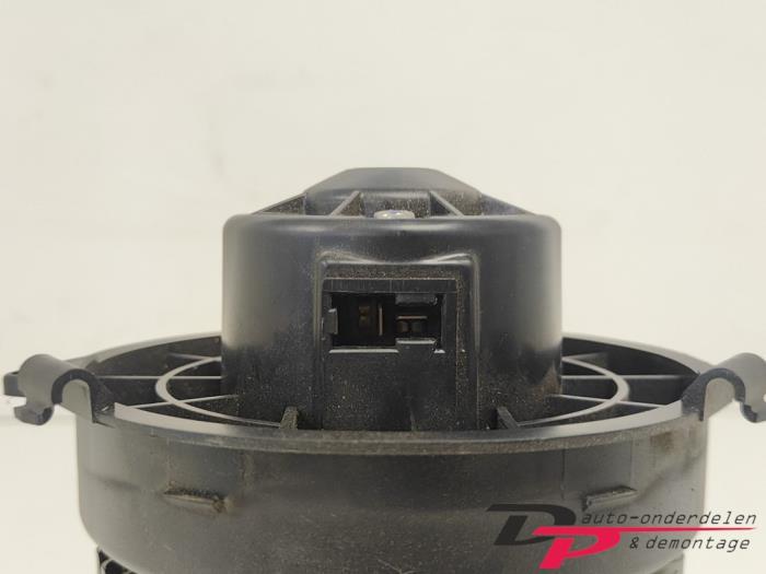 Kachel Ventilatiemotor van een Nissan Micra, Auto-onderdelen, Gebruikt, -, -, Ophalen of Verzenden