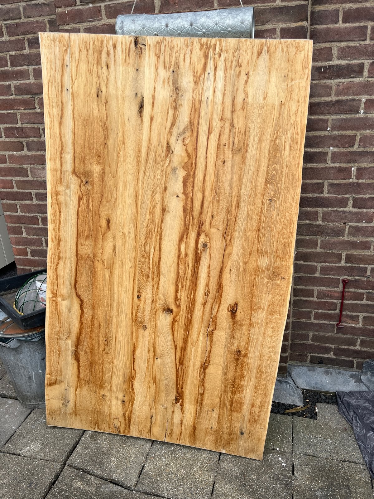 Gratis Massief houten blad - Eiken - Wit geverfde achterkant, Doe-het-zelf en Verbouw, Hout en Planken, Ophalen, Gebruikt, 25 tot 50 mm