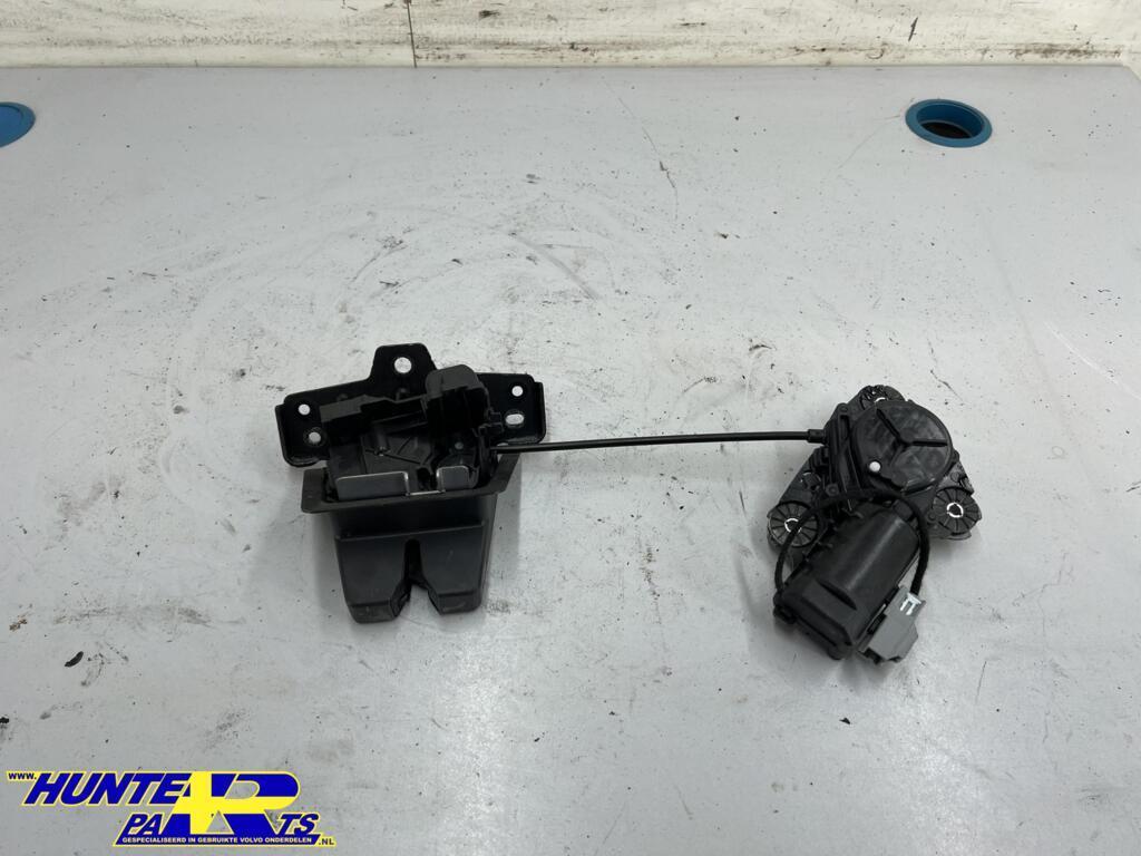 Achterklep slotmechanisme Volvo XC90 II ('14-'22) 31349975, Gebruikt, Ophalen of Verzenden, Volvo, Volvo