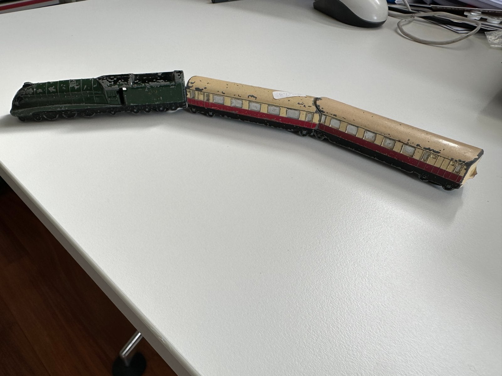 Vintage Dinky Toys Trein met Locomotief en Wagons, Overige merken, Gelijkstroom, Ophalen of Verzenden, Gebruikt