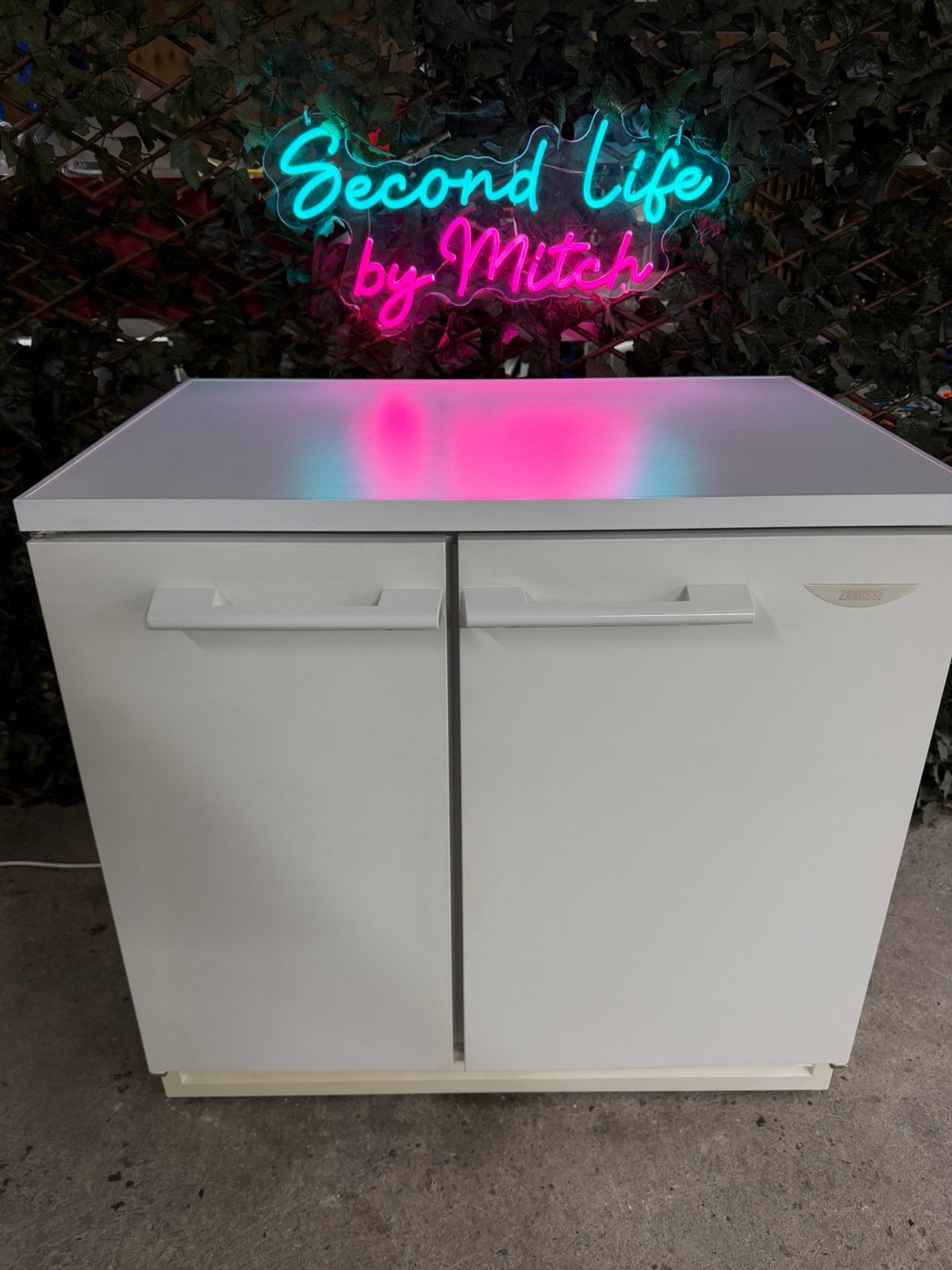 Zanussi Tafelmodel Koel-vriescombinatie 187 liter, 150 tot 200 liter, 60 cm of meer, Refurbished, Energieklasse A of zuiniger