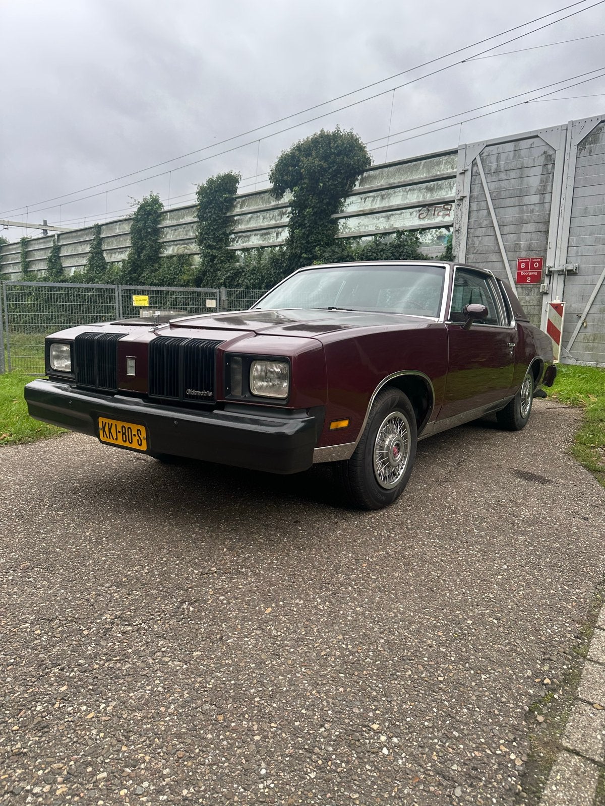 Oldsmobile Cutlass 1979 5,7 V8, Auto's, 1651 kg, 8 cilinders, Particulier, Sedan