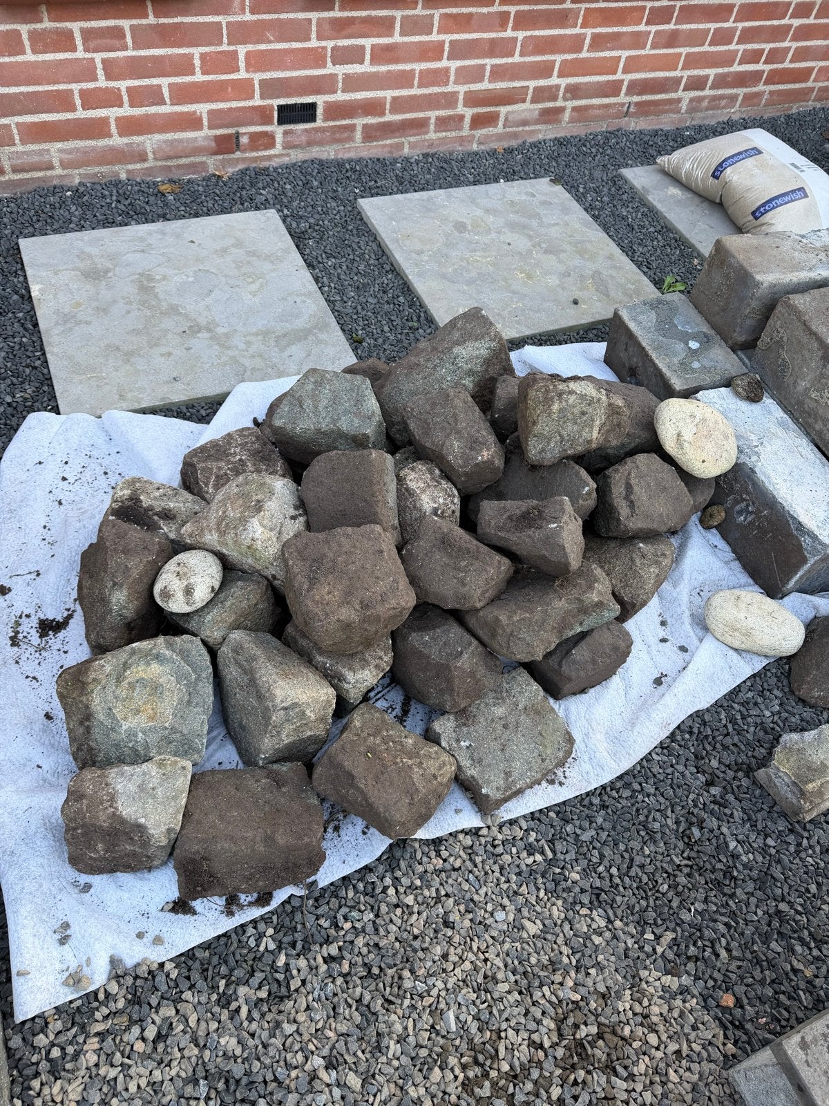 Natuurstenen keien voor tuin of decoratie, Tuin en Terras, Ophalen, Overige materialen, Gebruikt, Kei