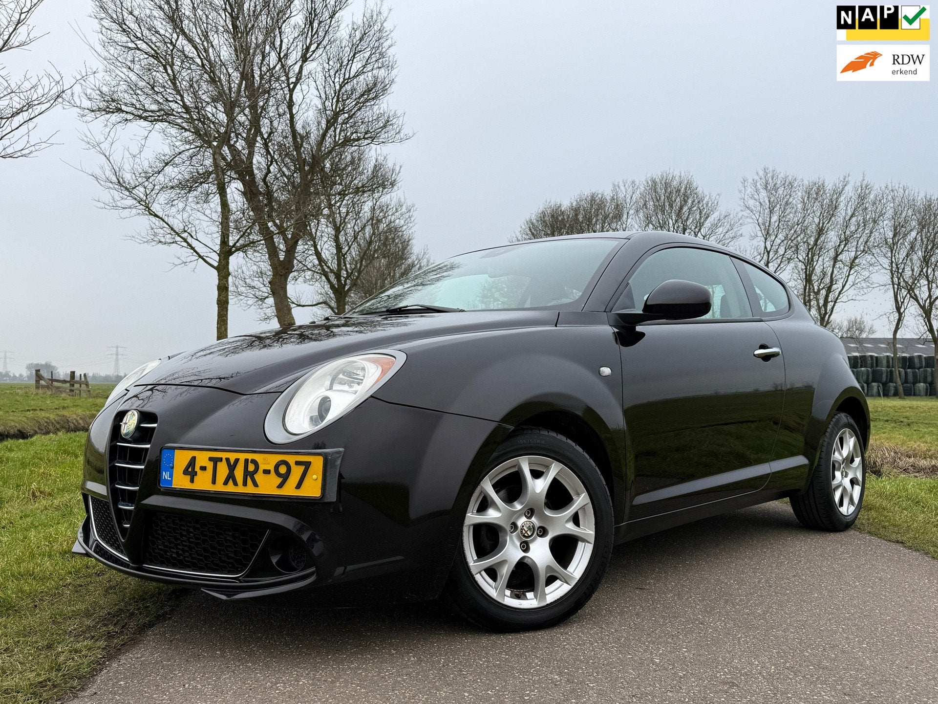 Alfa Romeo MiTo 0.9 TwinAir Progression | Airco | 16" Velgen, Voorwielaandrijving, Euro 5, Gebruikt, Zwart