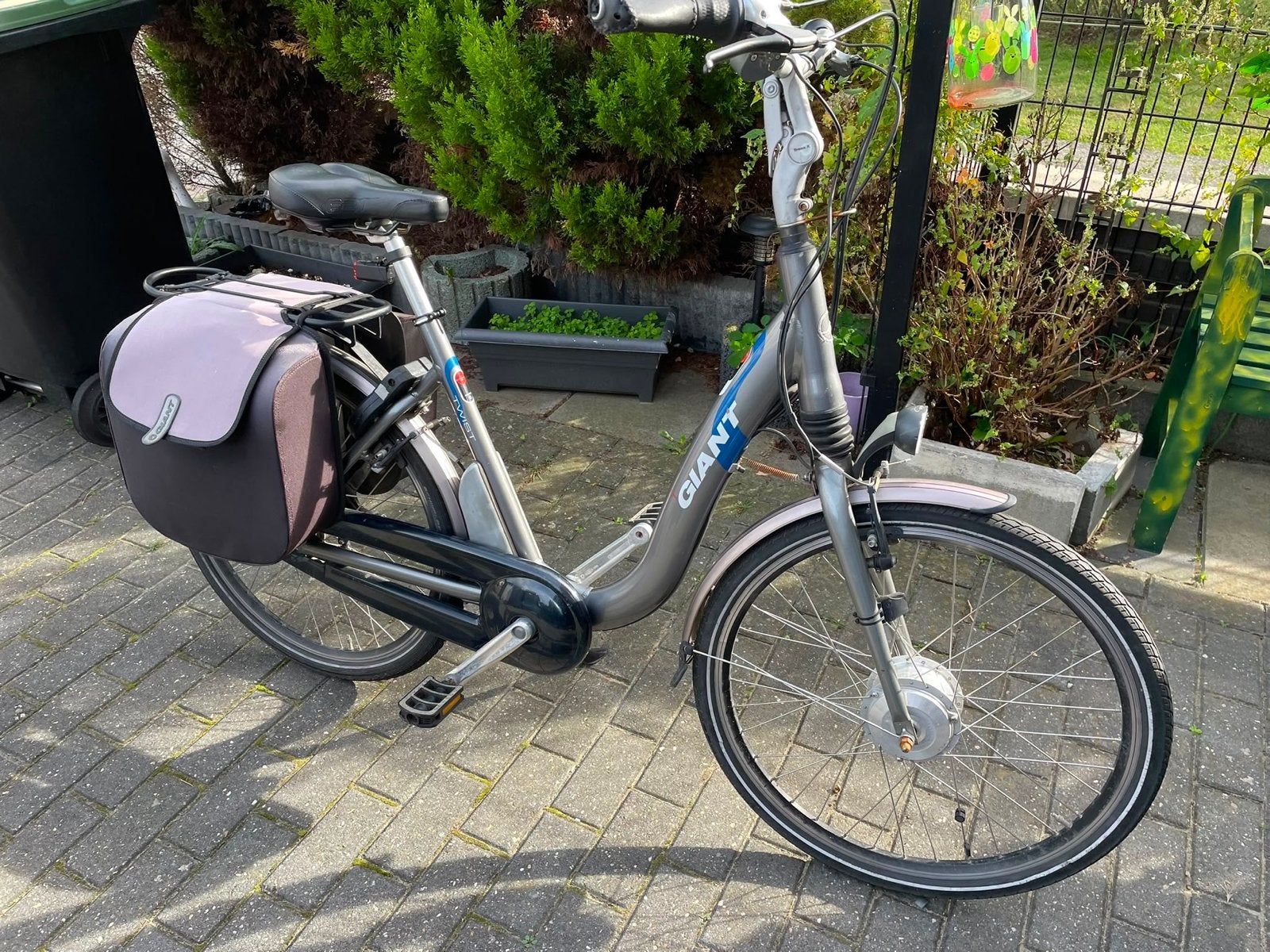 Giant Twist Elegance CS E-bike met dubbele accu, Ophalen, Minder dan 30 km per accu, Gebruikt, Giant