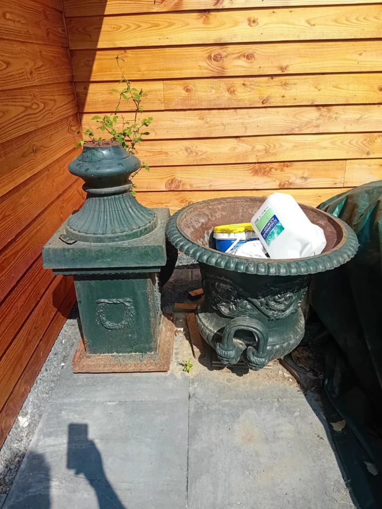 Gietijzeren Bloempot op Sokkel - 170 cm Hoog, Ø 80 cm, Tuin en Terras, Ophalen, Gebruikt, Rond, Metaal