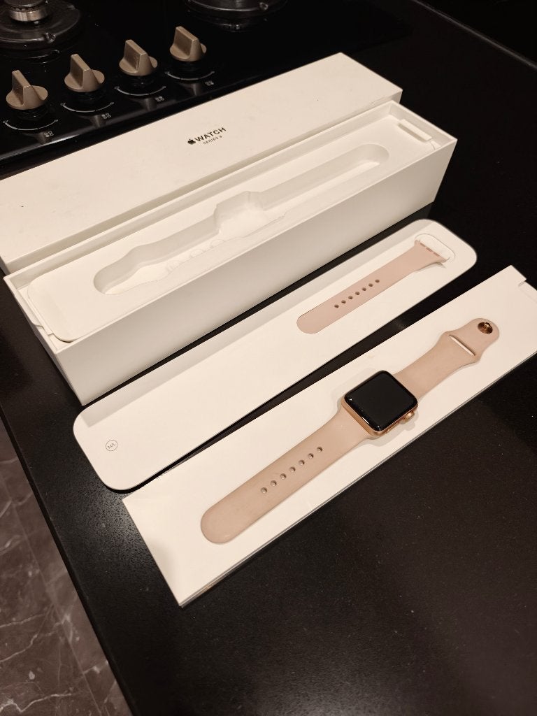 Apple Watch Series 3 GPS 38mm Roze Goud - Weinig gebruikt, Gebruikt, Calorieverbanding, IOS, Ophalen of Verzenden