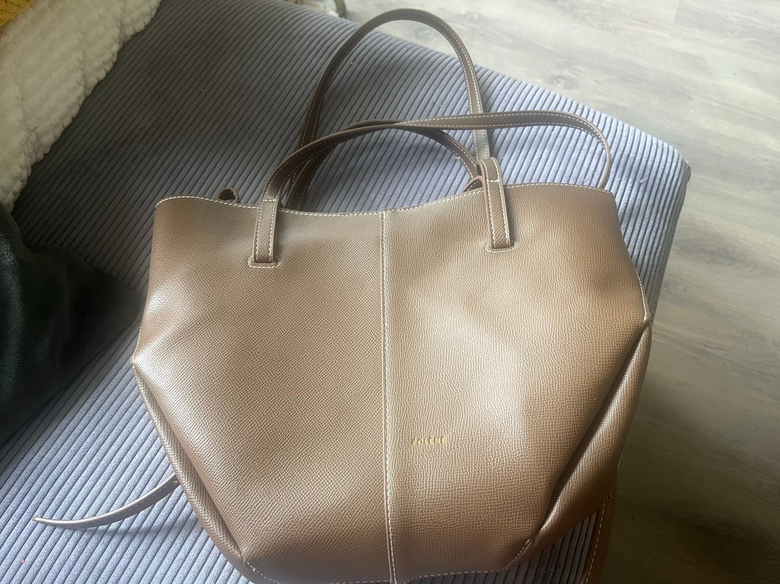 Polyne 1 op 1, ,Bruine lederlook shopper tote Cyme + pouch, Ophalen of Verzenden, Nieuw, Bruin, Shopper