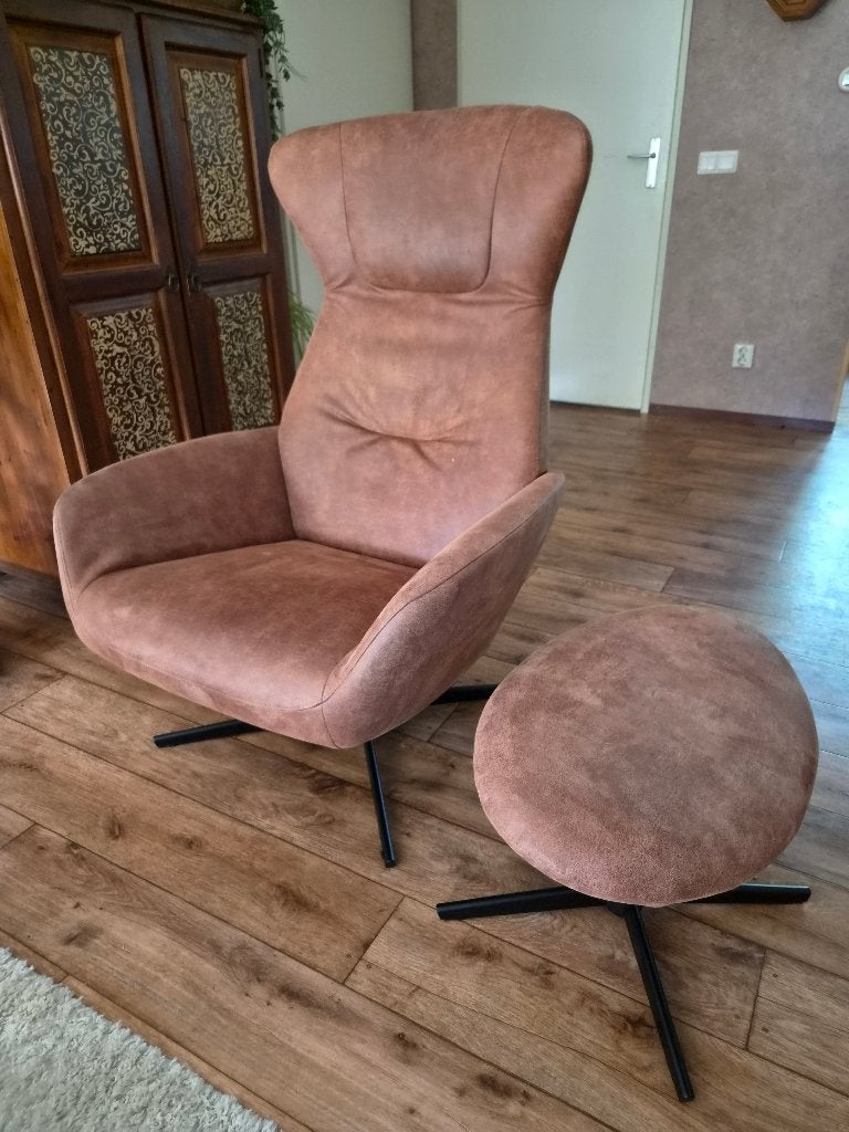 Fauteuil met voetenbank, Huis en Inrichting, Ophalen, Overige materialen, Minder dan 75 cm, Zo goed als nieuw