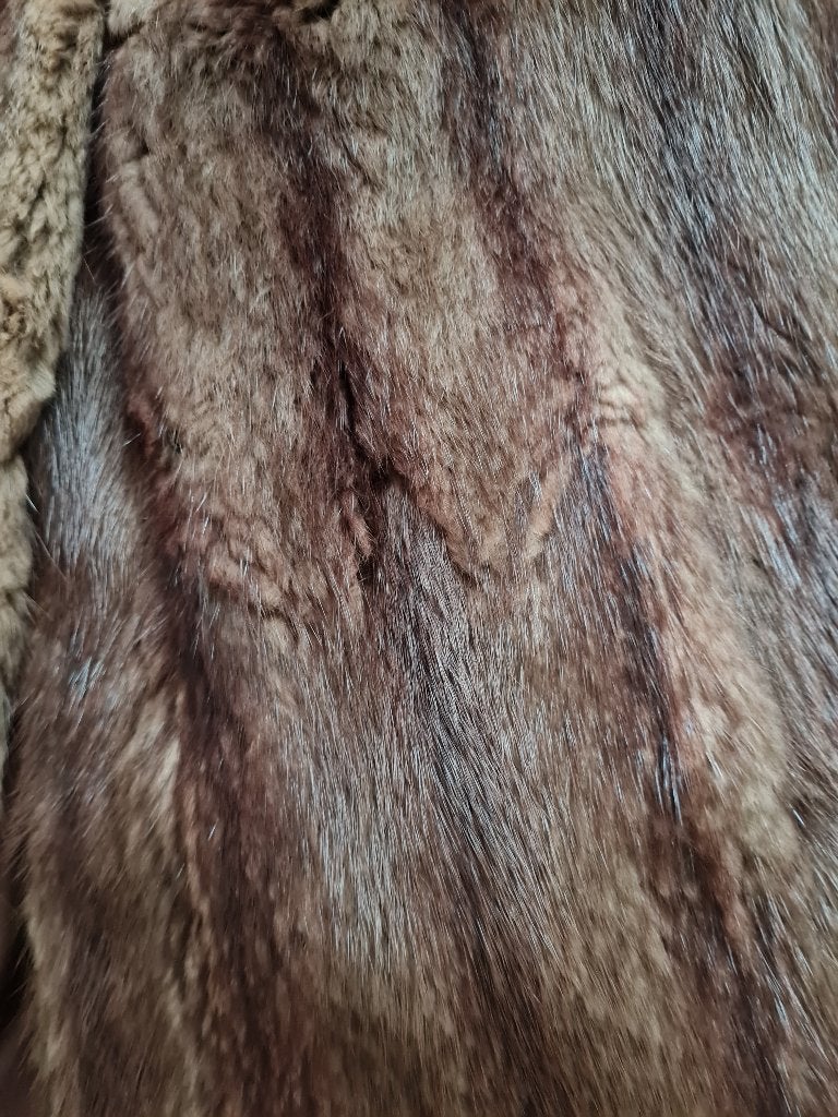 Vintage bruine bontjas, Heikant 21 Kaatsheuvel, Bruin, Maat 42/44 (L), Belle Vieille Brocante