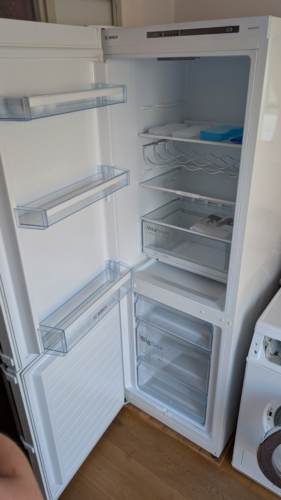 Bosch Koel-vriescombinatie met VitaFresh en BigBox, Ophalen, Gebruikt, 60 cm of meer, Met aparte vriezer