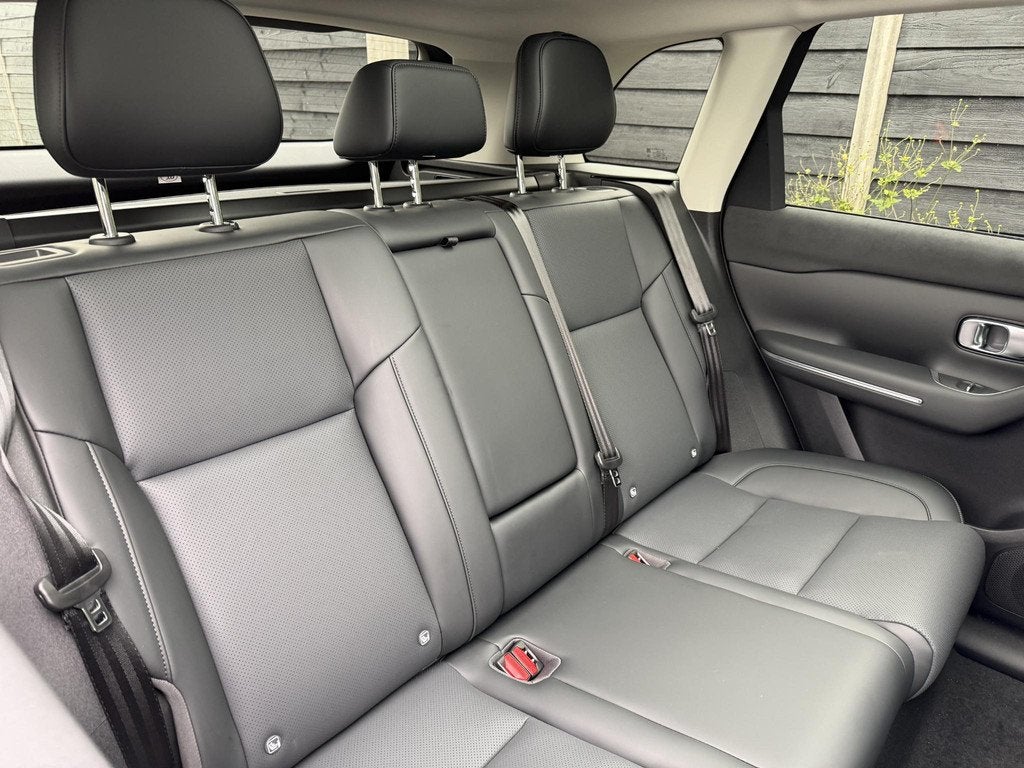 Leapmotor C10 Design ProMax 81.9 kWh 300PK Automaat Navigati, Auto's, Leapmotor, Automaat, 12 maanden, Achterwielaandrijving, Automatische klimaatregeling