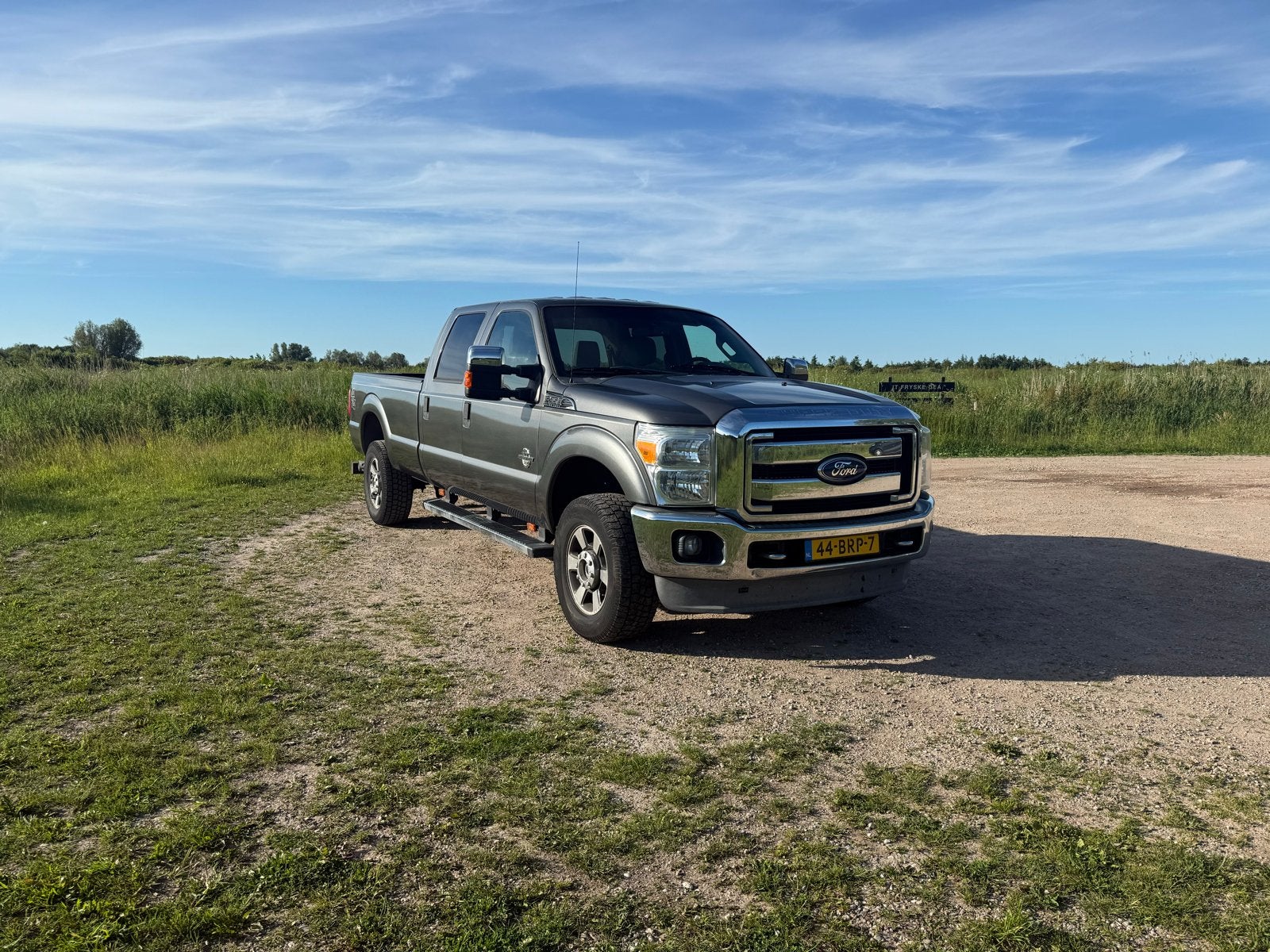 Dikke ford f350! 6,7 l C rijbewijs, Auto's, Automaat, Stof, 8 cilinders, Overige carrosserieën