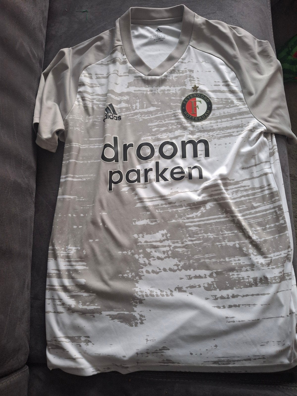 Feyenoord uitshirt 2020/2021 maat m, Maat 48/50 (M), Ophalen of Verzenden, Adidas, Voetbal