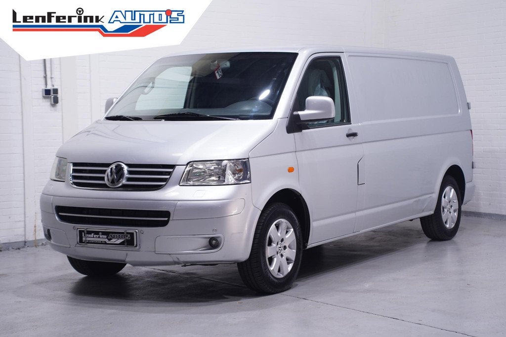 Volkswagen Transporter 2.5 TDI 130 pk Lang 5 Cilinder Youngt, Auto's, Stof, Gebruikt, Volkswagen, 2500 kg