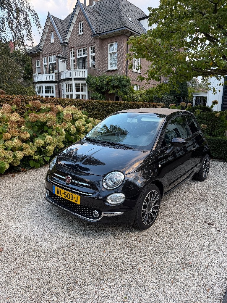 Fiat 500C Twinair Turbo 49.200 km 2017 Zwart, Auto's, Stof, 31 €/maand, Cabriolet, Zwart