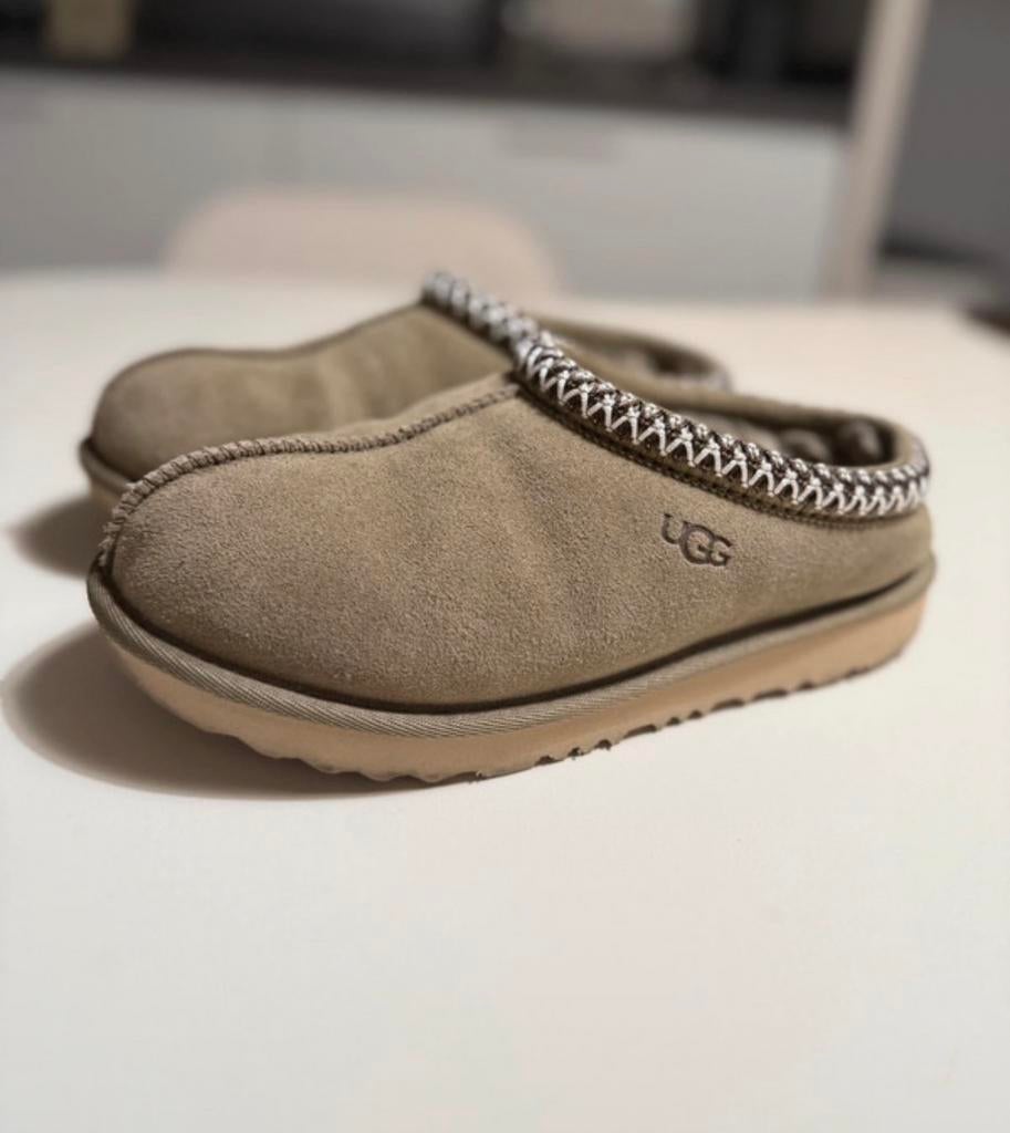 Ugg pantoffels, groen, maat 36, Kleding | Dames, Schoenen, Ophalen of Verzenden, Zo goed als nieuw, Groen, Pantoffels of Sloffen