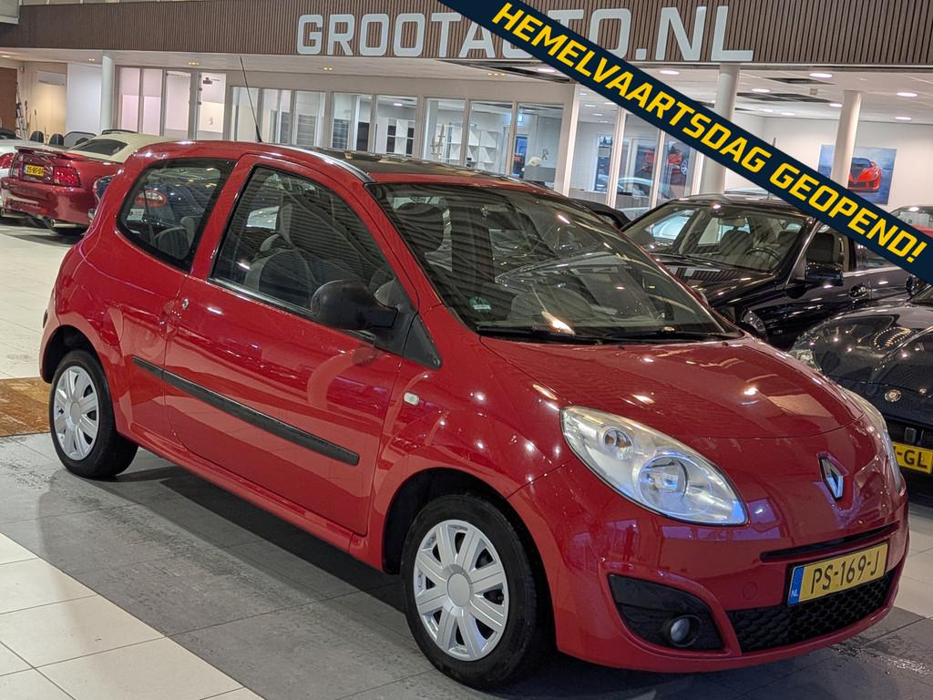 Renault Twingo 1.2 Authentique Panoramadak, NAP, Stuurbekrac, Voorwielaandrijving, Gebruikt, 4 cilinders, Bedrijf