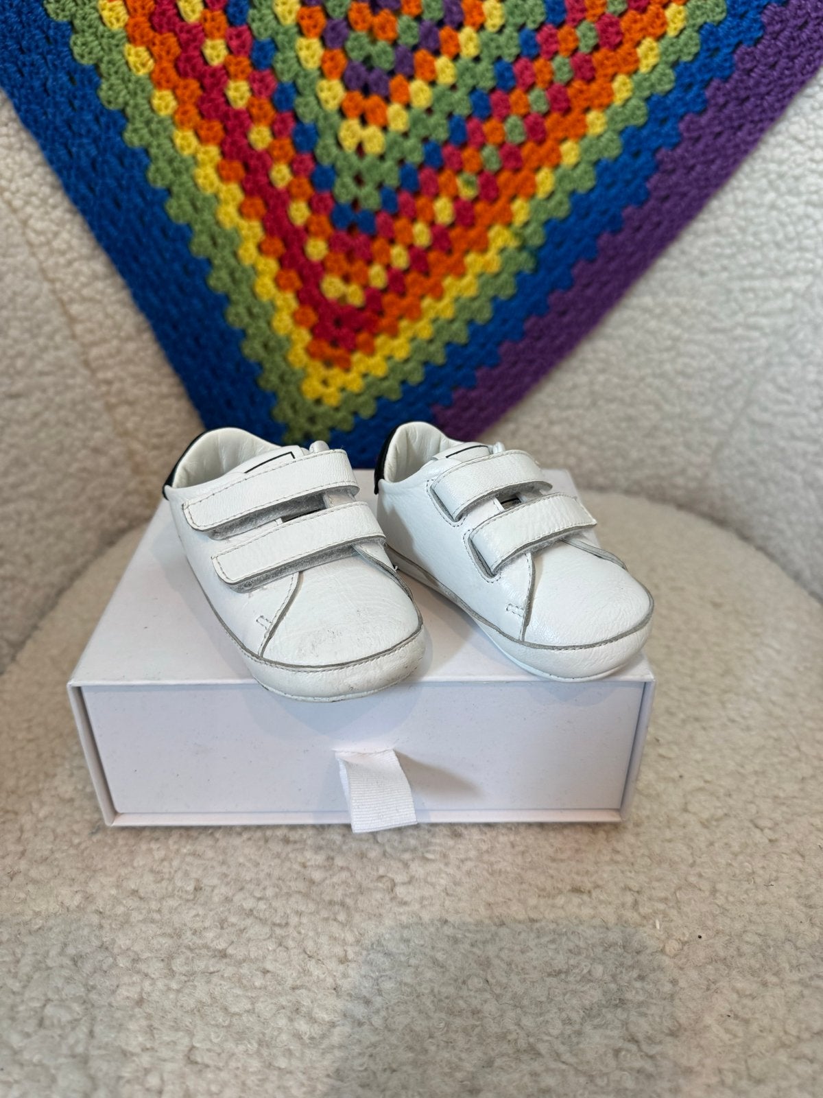 Balmain Paris babyschoentjes maat 17 wit, Schoentjes, Jongetje of Meisje, Ophalen of Verzenden, Zo goed als nieuw