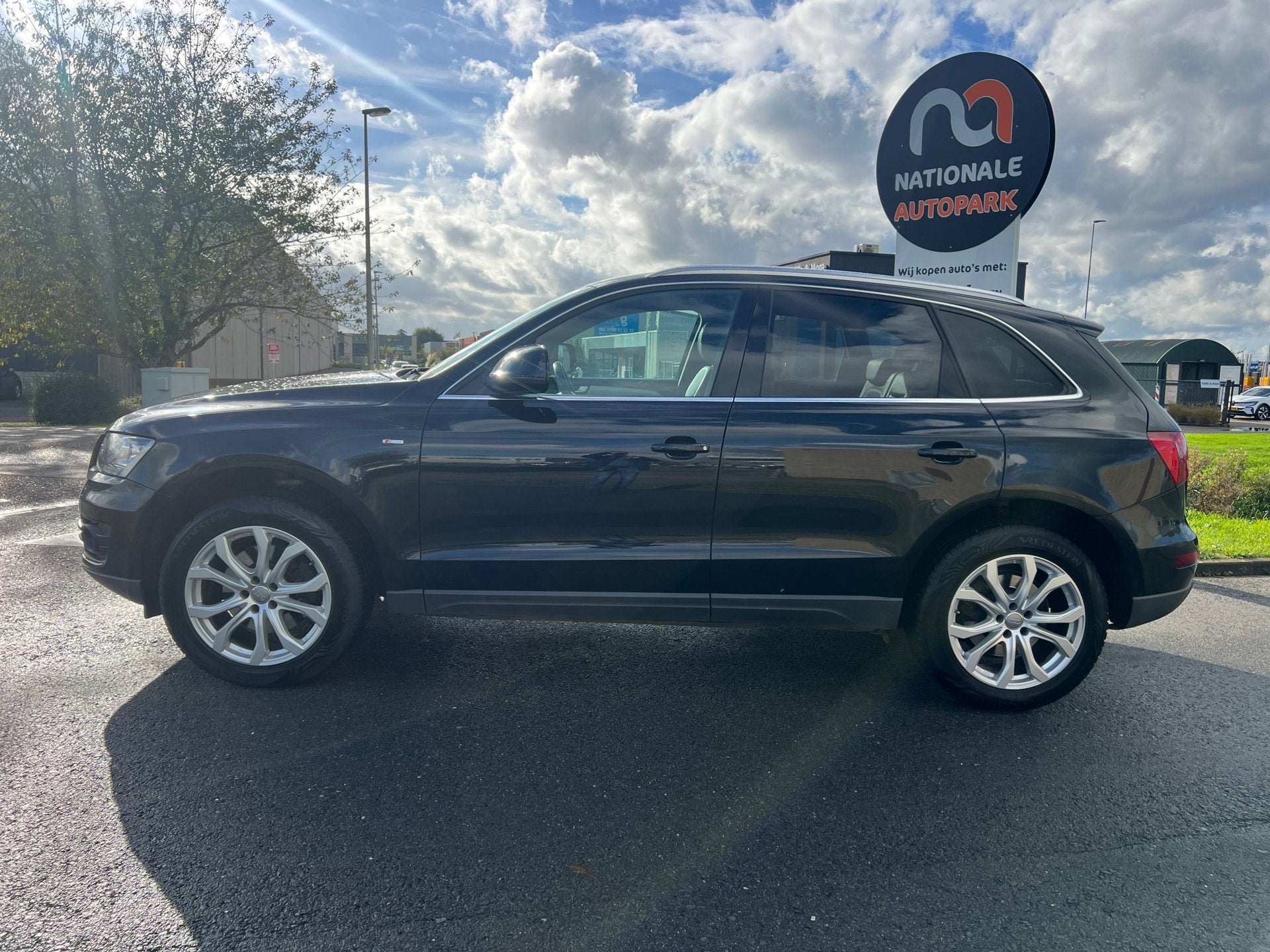 Audi Q5 * 2010 * 3.0 TDI quattro * AUTOMAAT * NAVI * LMV * A, Euro 5, Gebruikt, Zwart, 226 €/maand
