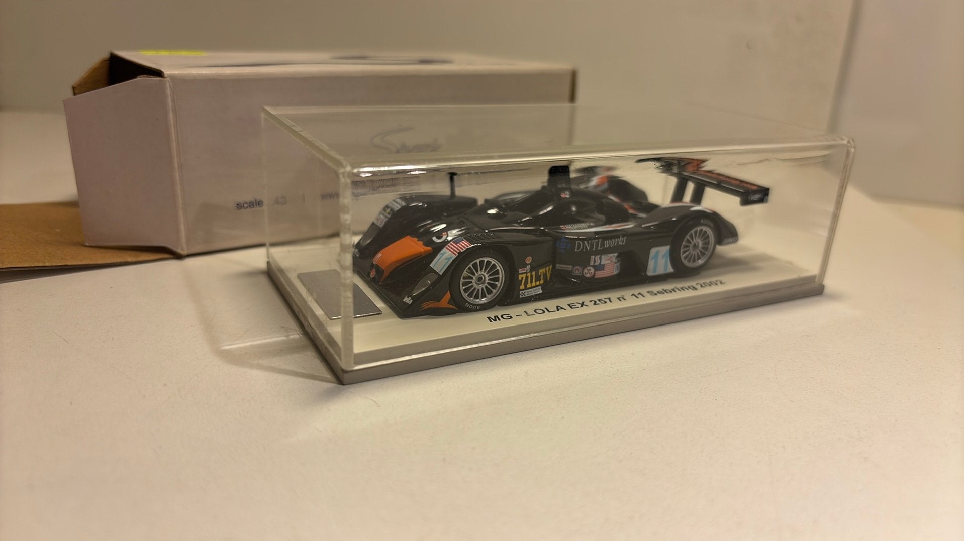 Mg- lola ex 257 #11 sebring 2002 spark 1.43, Overige merken, Auto, Ophalen of Verzenden, A